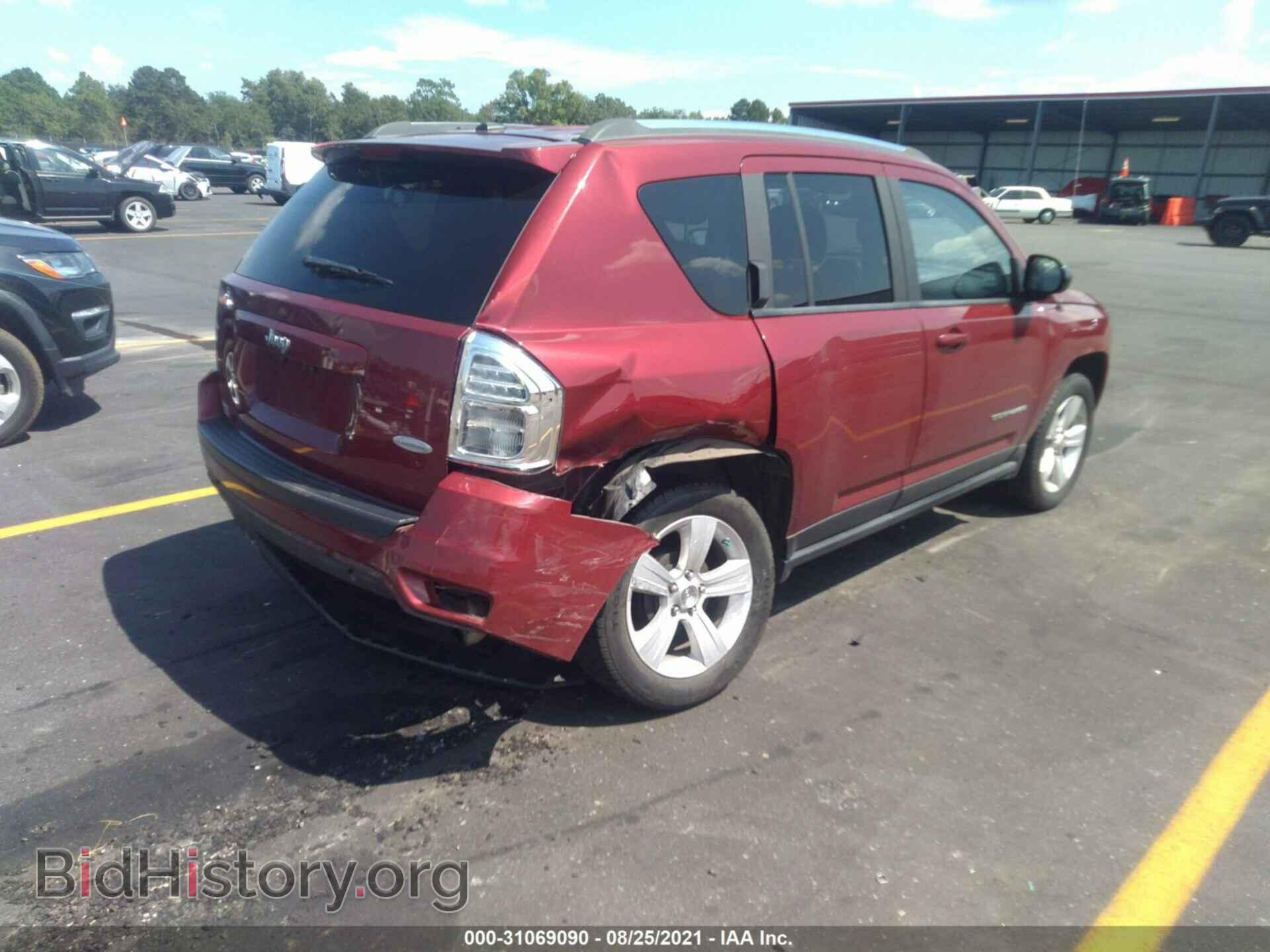 2012 JEEP COMPASS - VIN: 1C4NJCEB6CD610495 - Photo 4