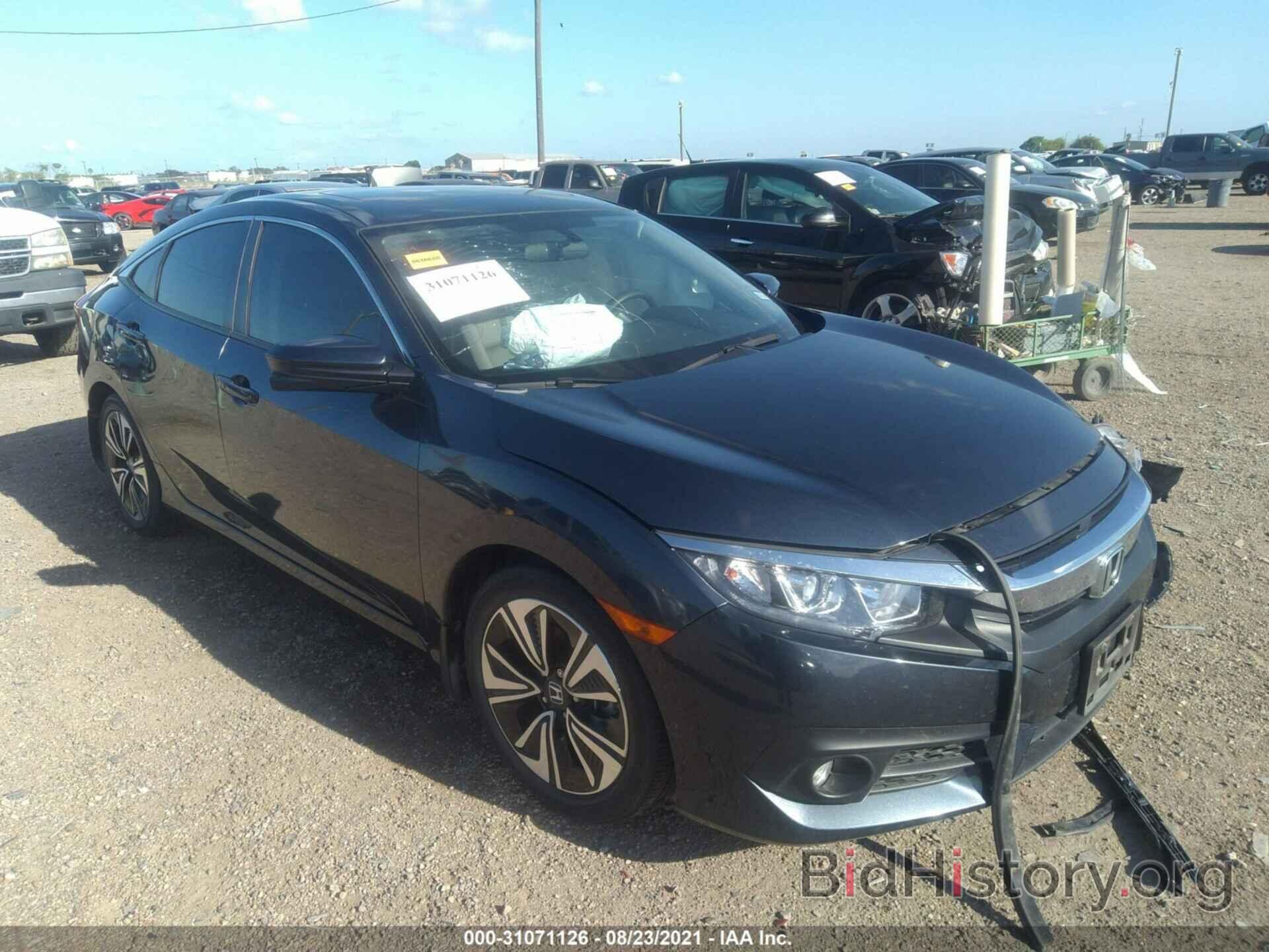 Photo JHMFC1F38JX016575 - HONDA CIVIC SEDAN 2018