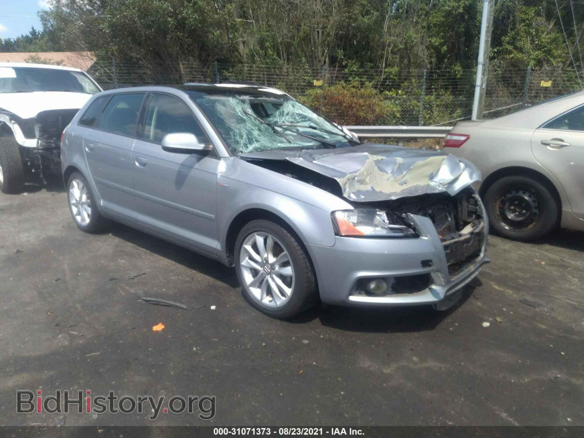Photo WAUBJAFM6CA019282 - AUDI A3 2012