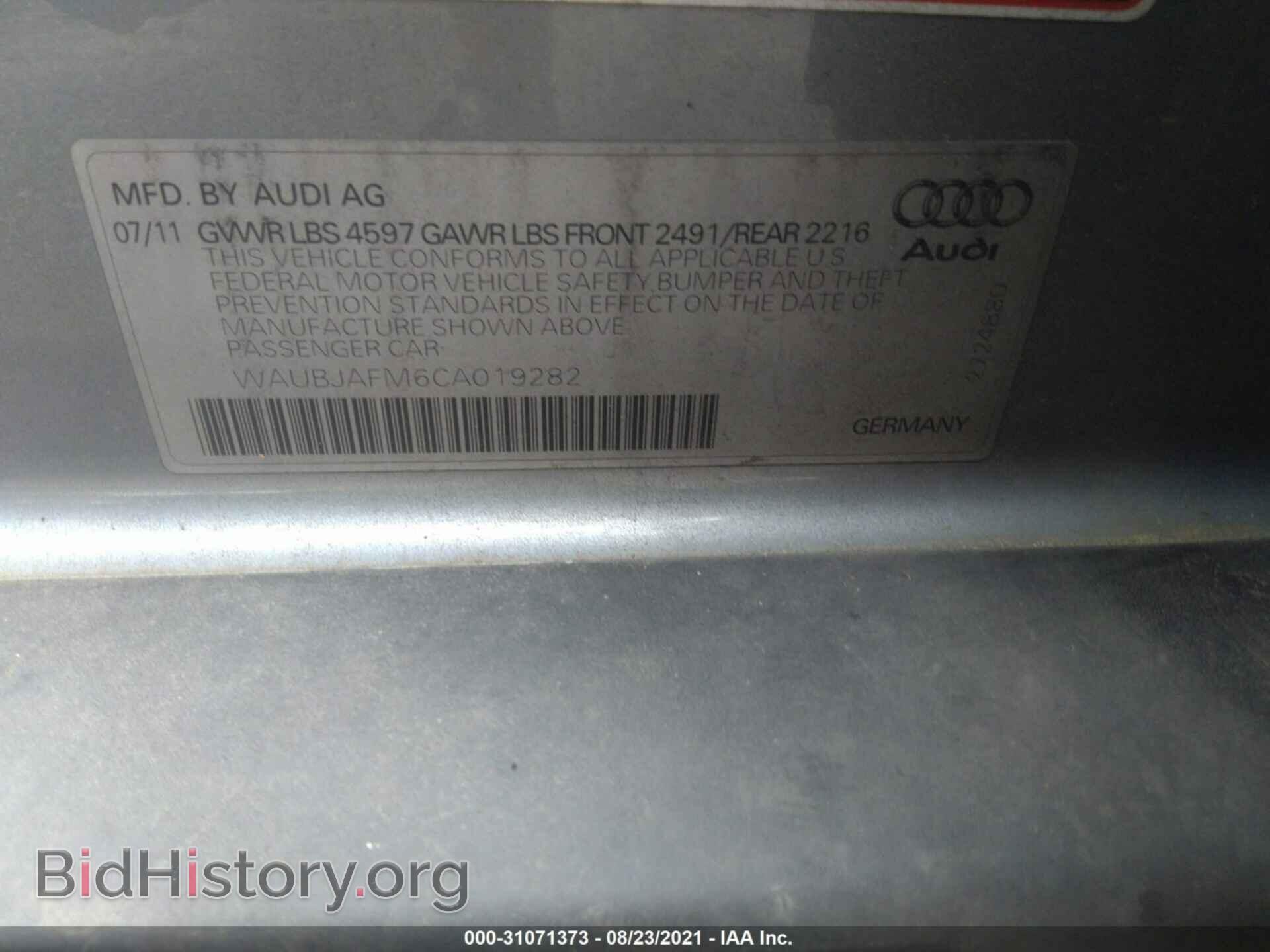 2012 AUDI A3 - VIN: WAUBJAFM6CA019282 - Фото 9