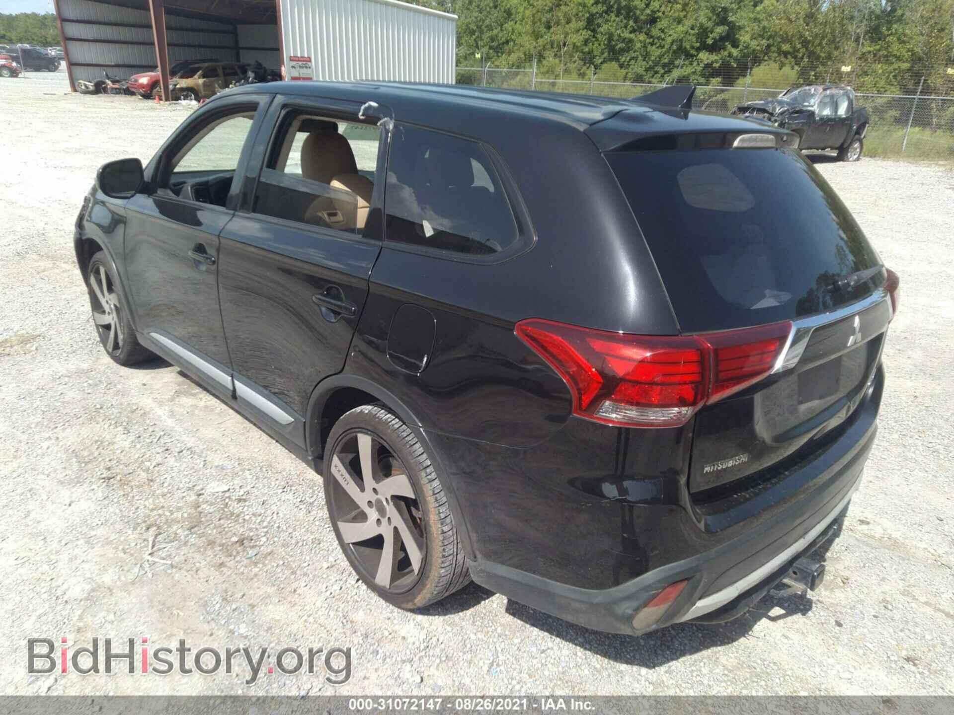 2017 MITSUBISHI OUTLANDER - VIN: JA4AD3A38HZ018556 - Фото 3