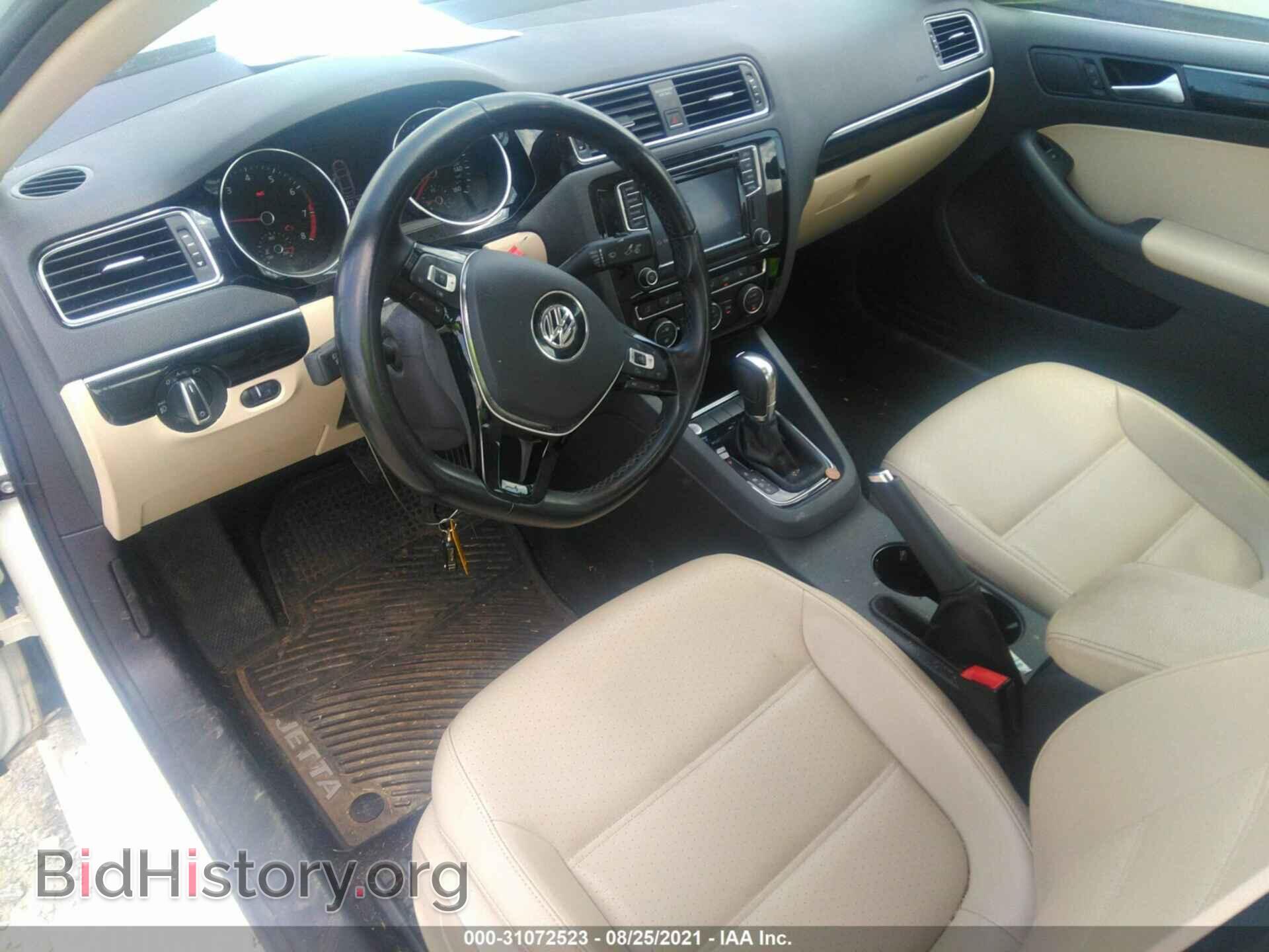 2017 VOLKSWAGEN JETTA - VIN: 3VWL17AJ4HM213971 - Фото 5