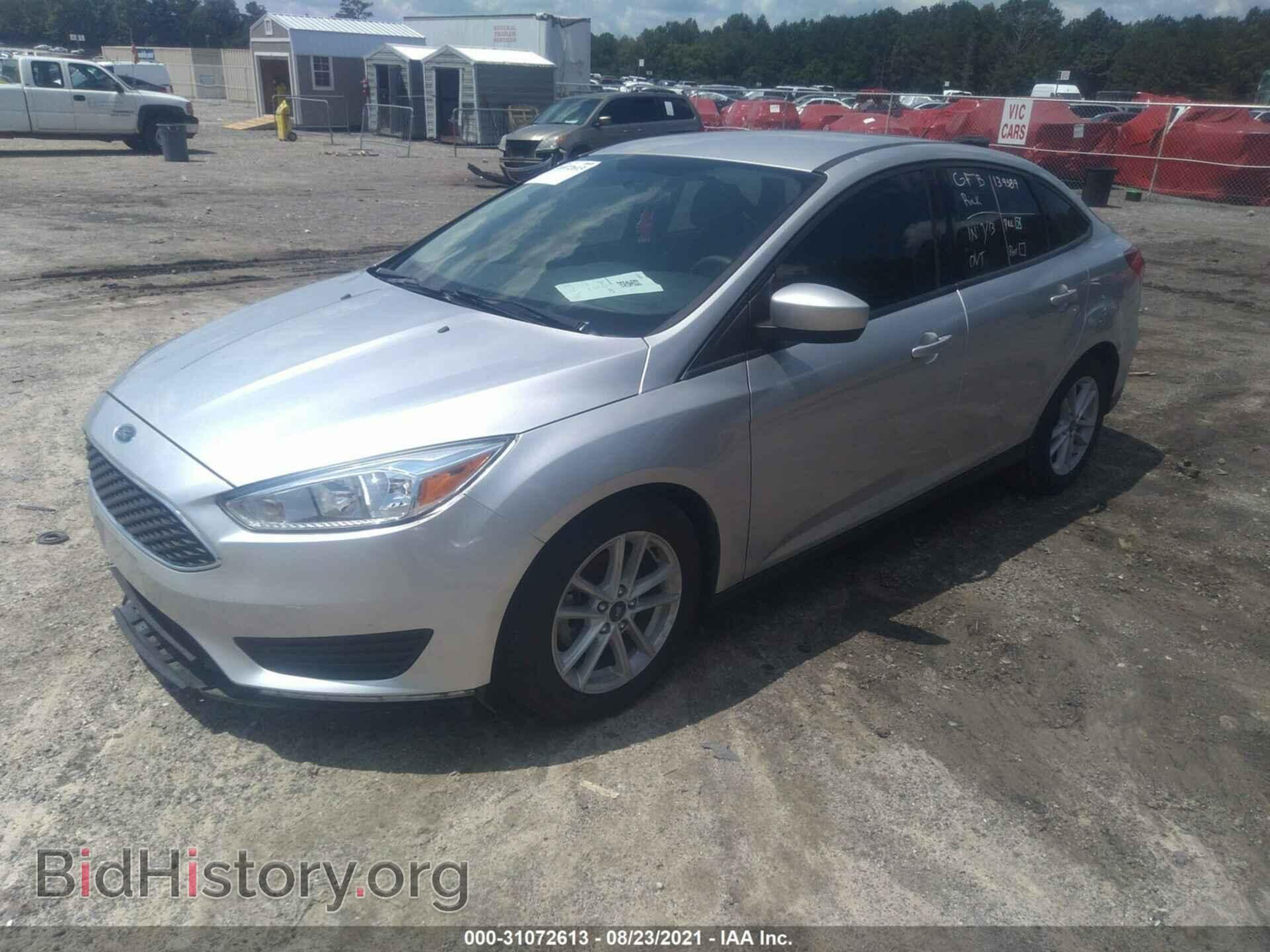 2018 FORD FOCUS - VIN: 1FADP3F23JL255142 - Фото 2