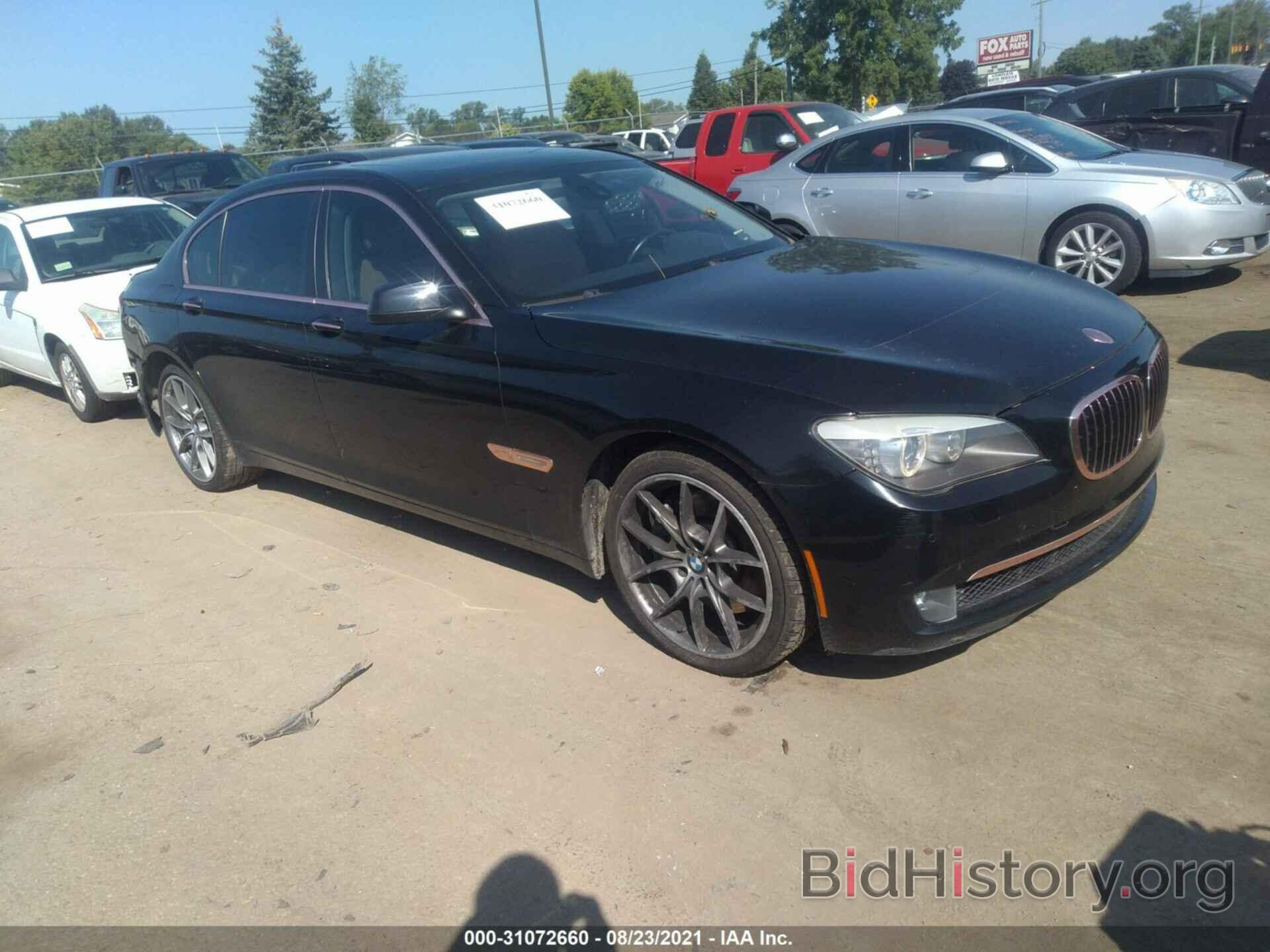 Photo WBAKC8C50BC433192 - BMW 7 SERIES 2011