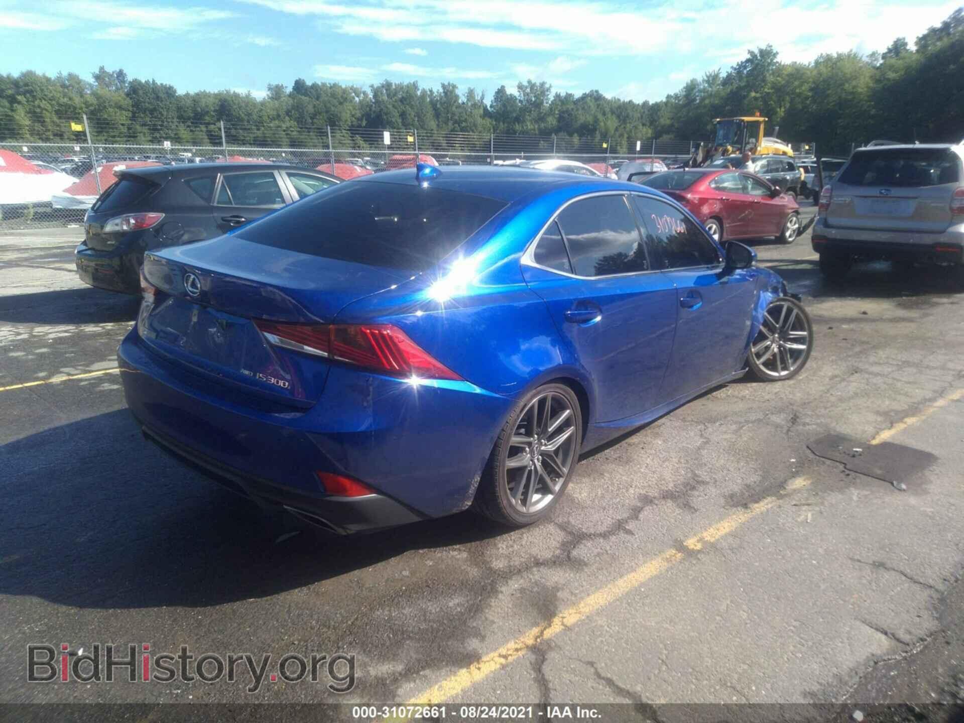 2018 LEXUS IS - VIN: JTHC81D29J5031998 - Фото 4