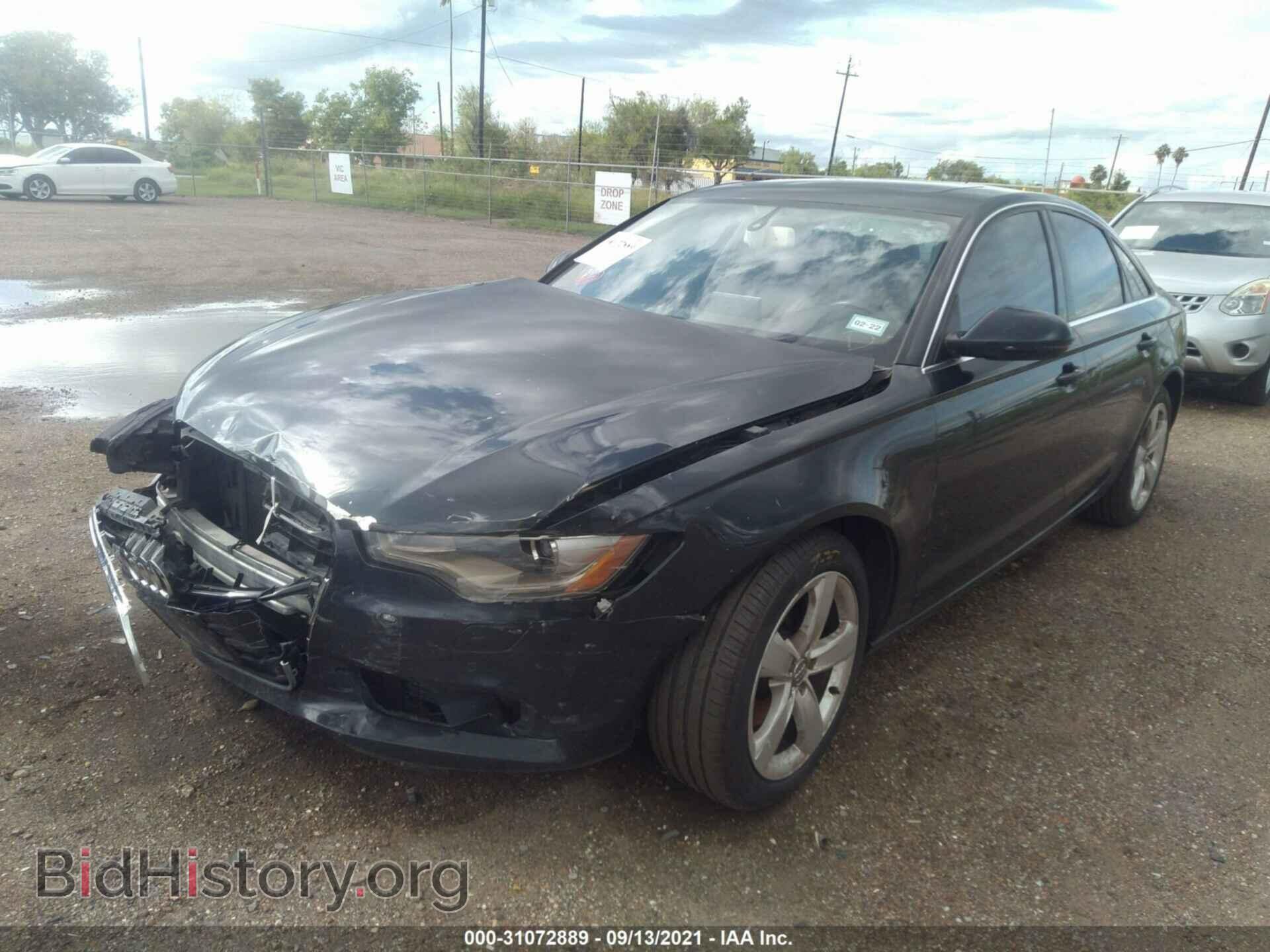 2012 AUDI A6 - VIN: WAUDFAFC2CN175796 - Фото 2