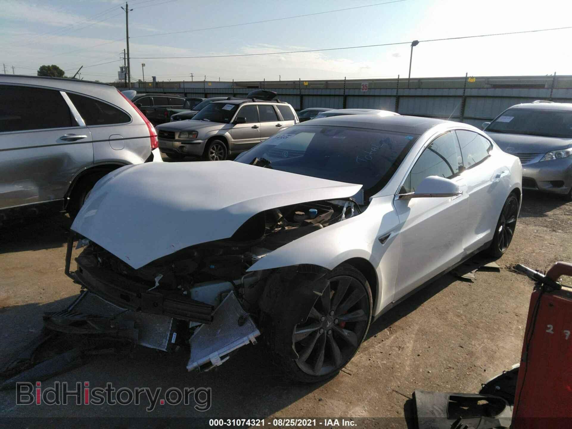 2015 TESLA MODEL S - VIN: 5YJSA1E40FF106479 - Photo 2