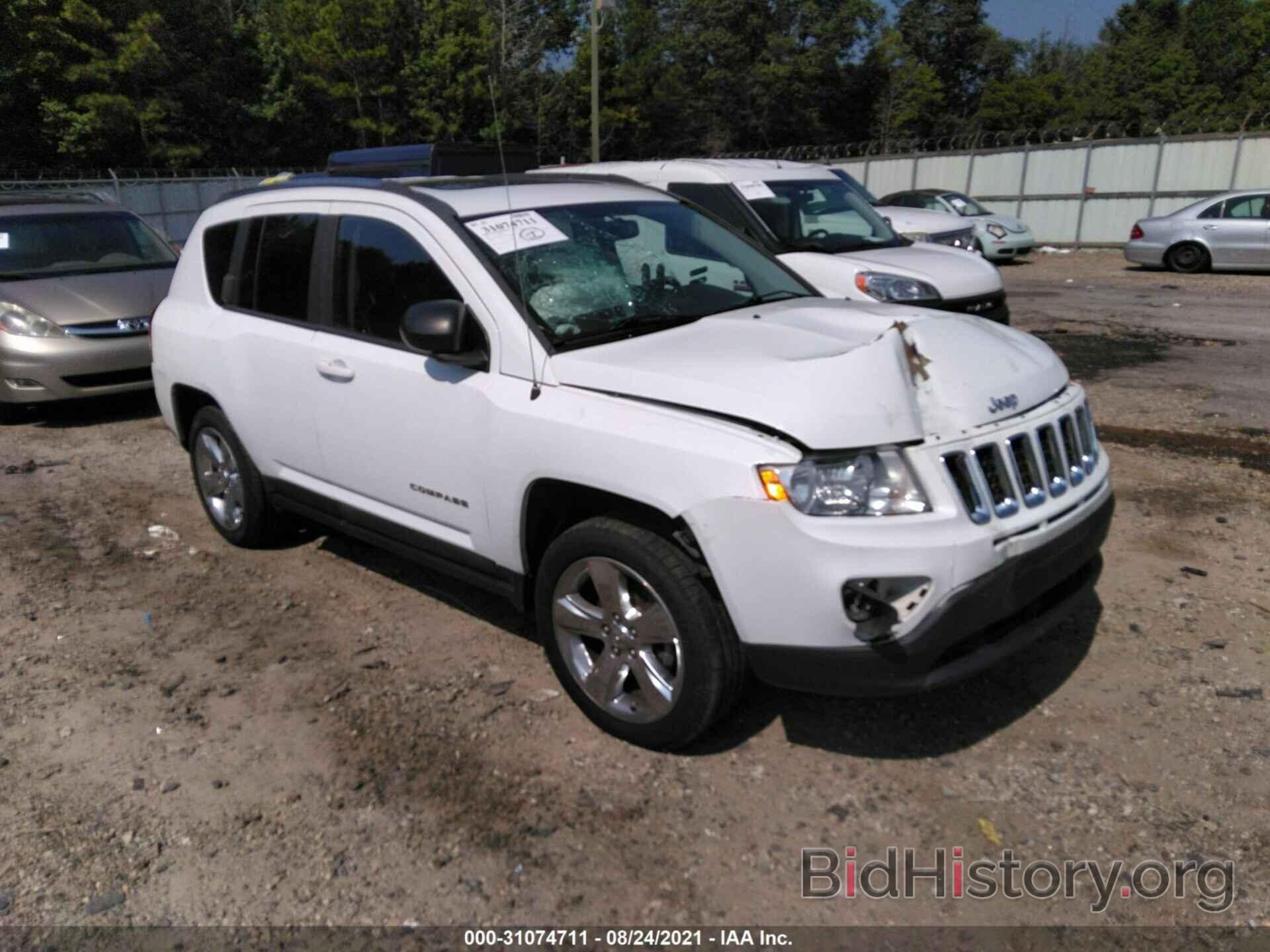 Фотография 1J4NT5FB1BD219915 - JEEP COMPASS 2011