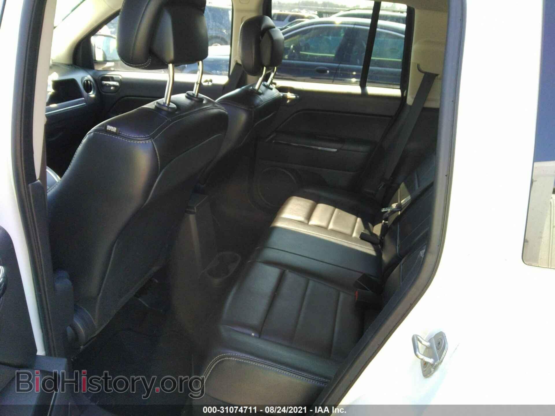 2011 JEEP COMPASS - VIN: 1J4NT5FB1BD219915 - Фото 8