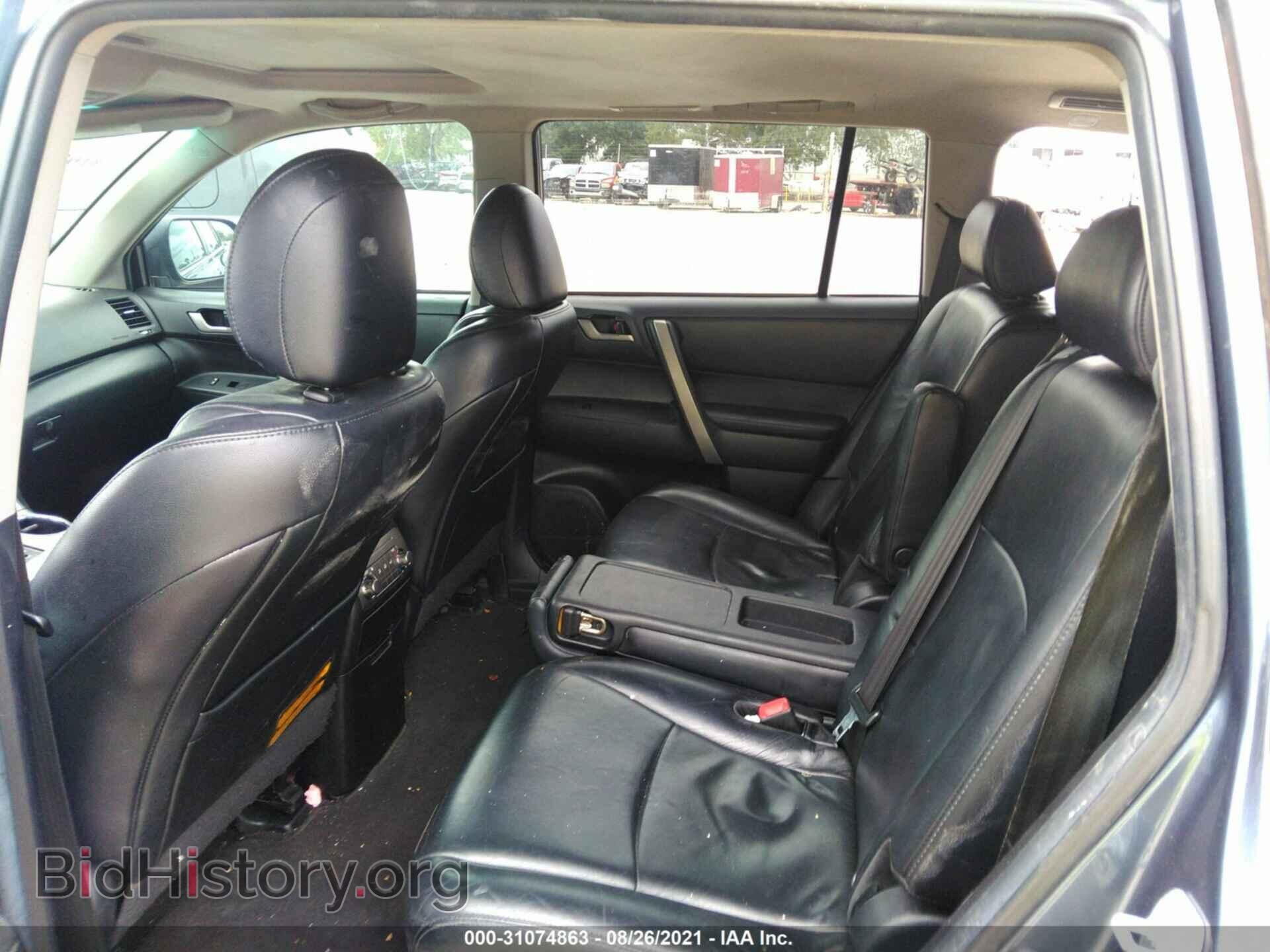 2012 TOYOTA HIGHLANDER - VIN: 5TDZK3EH8CS069375 - Фото 8