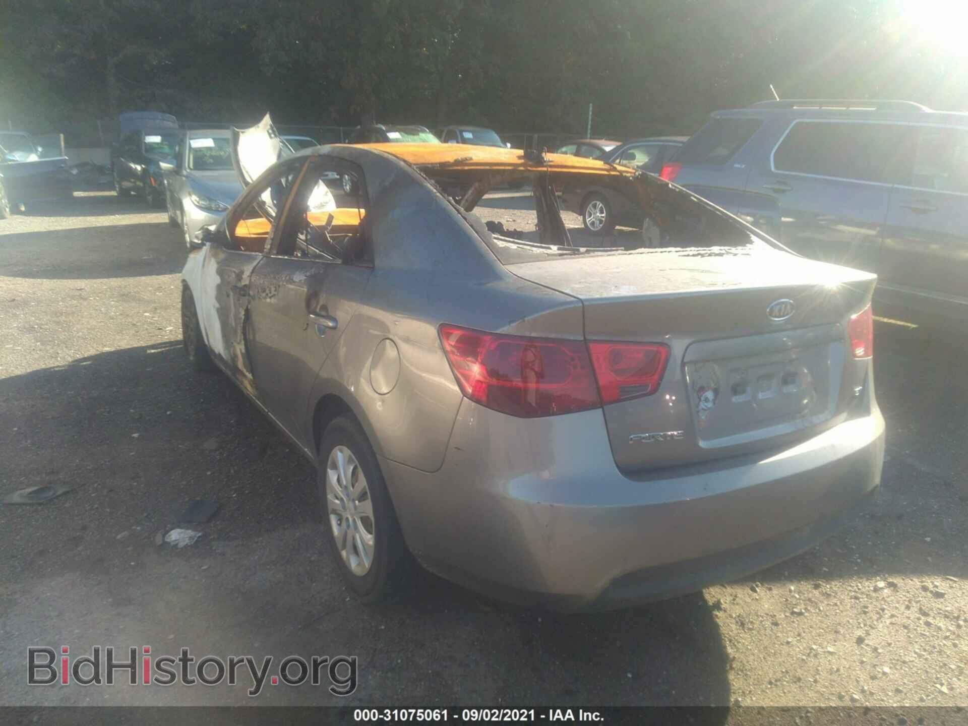 2012 KIA FORTE - VIN: KNAFU4A21C5482861 - Фото 3