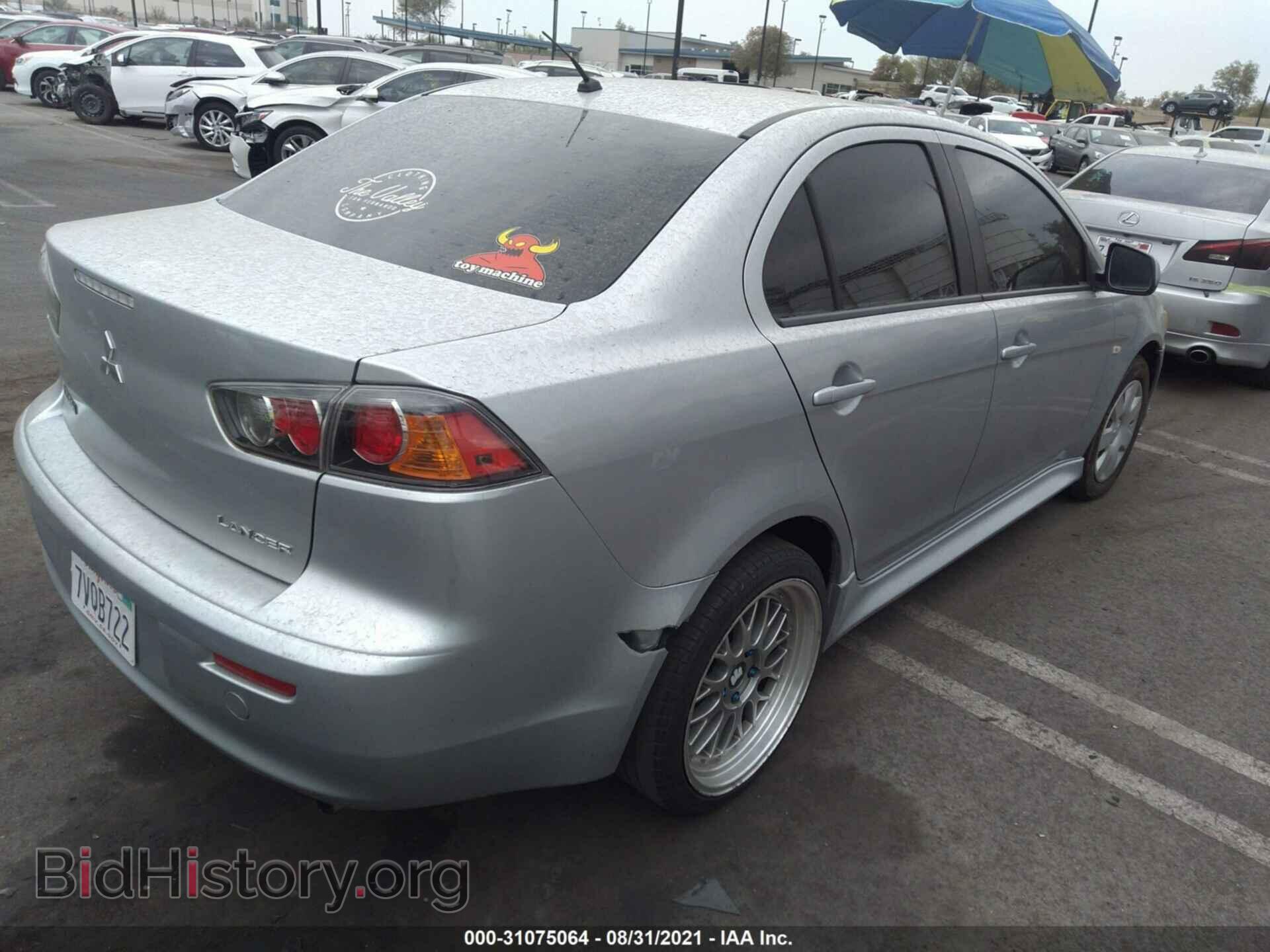 2011 MITSUBISHI LANCER - VIN: JA32U2FU0BU038809 - Фото 4