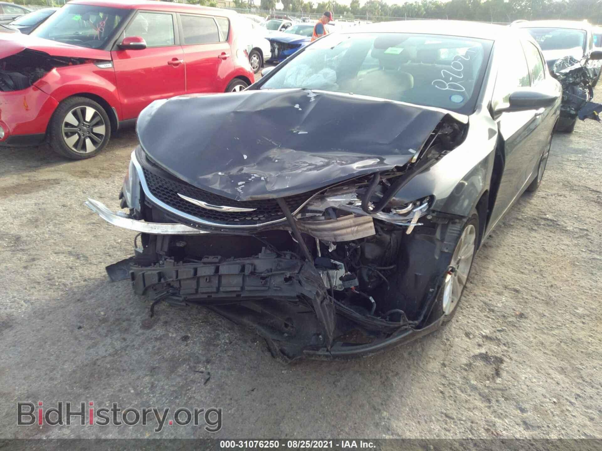 2015 CHRYSLER 200 - VIN: 1C3CCCAB6FN526865 - Фото 6