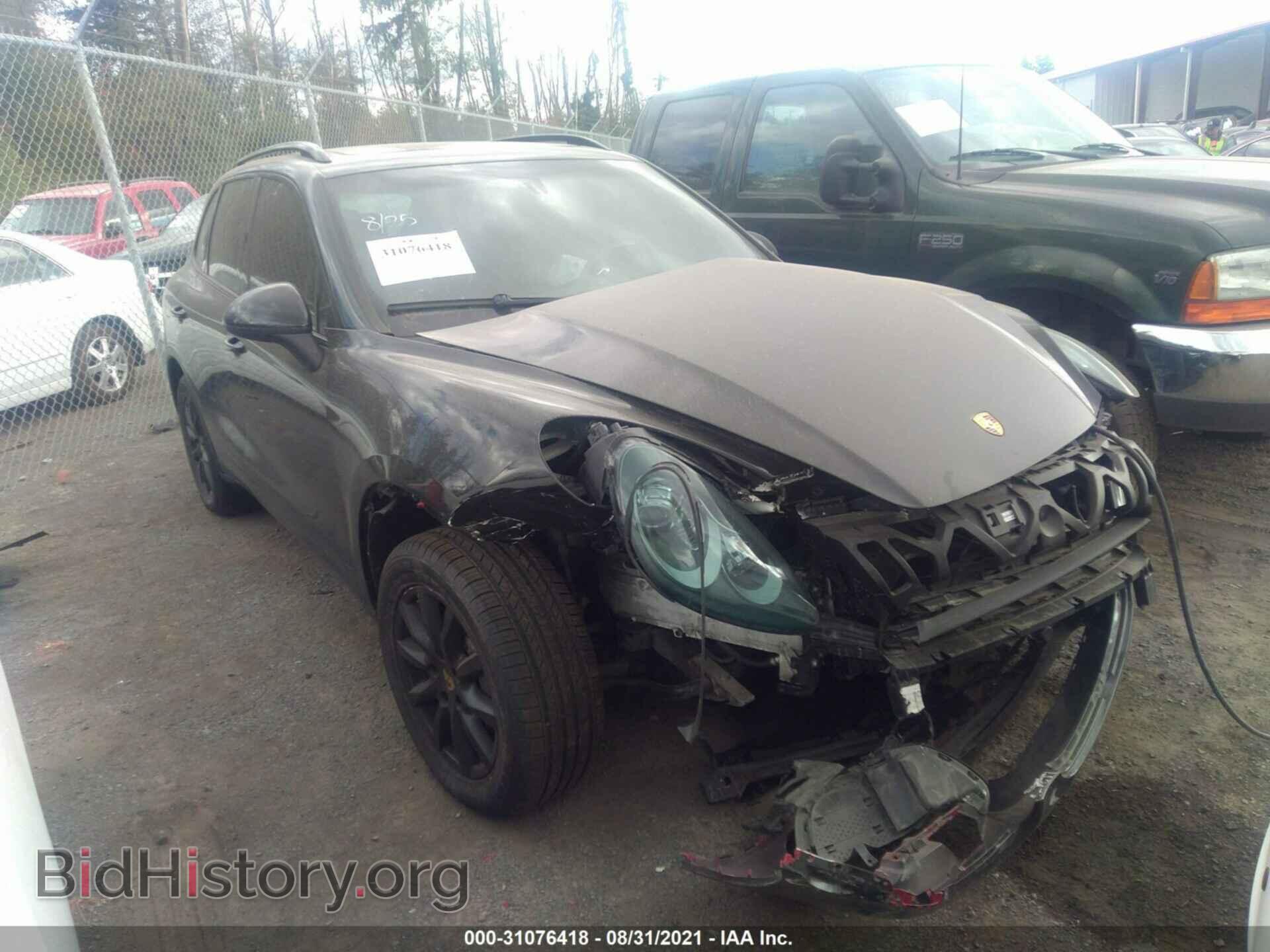 Фотография WP1AB2A29CLA41982 - PORSCHE CAYENNE 2012