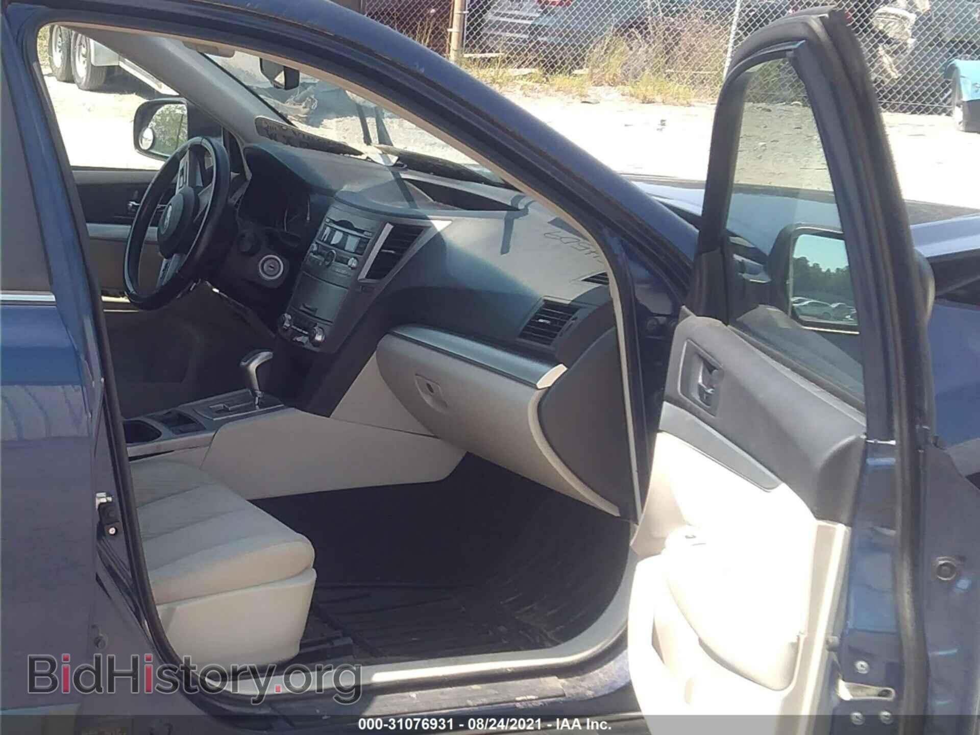 2011 SUBARU OUTBACK - VIN: 4S4BRBCC3B3435706 - Фото 5