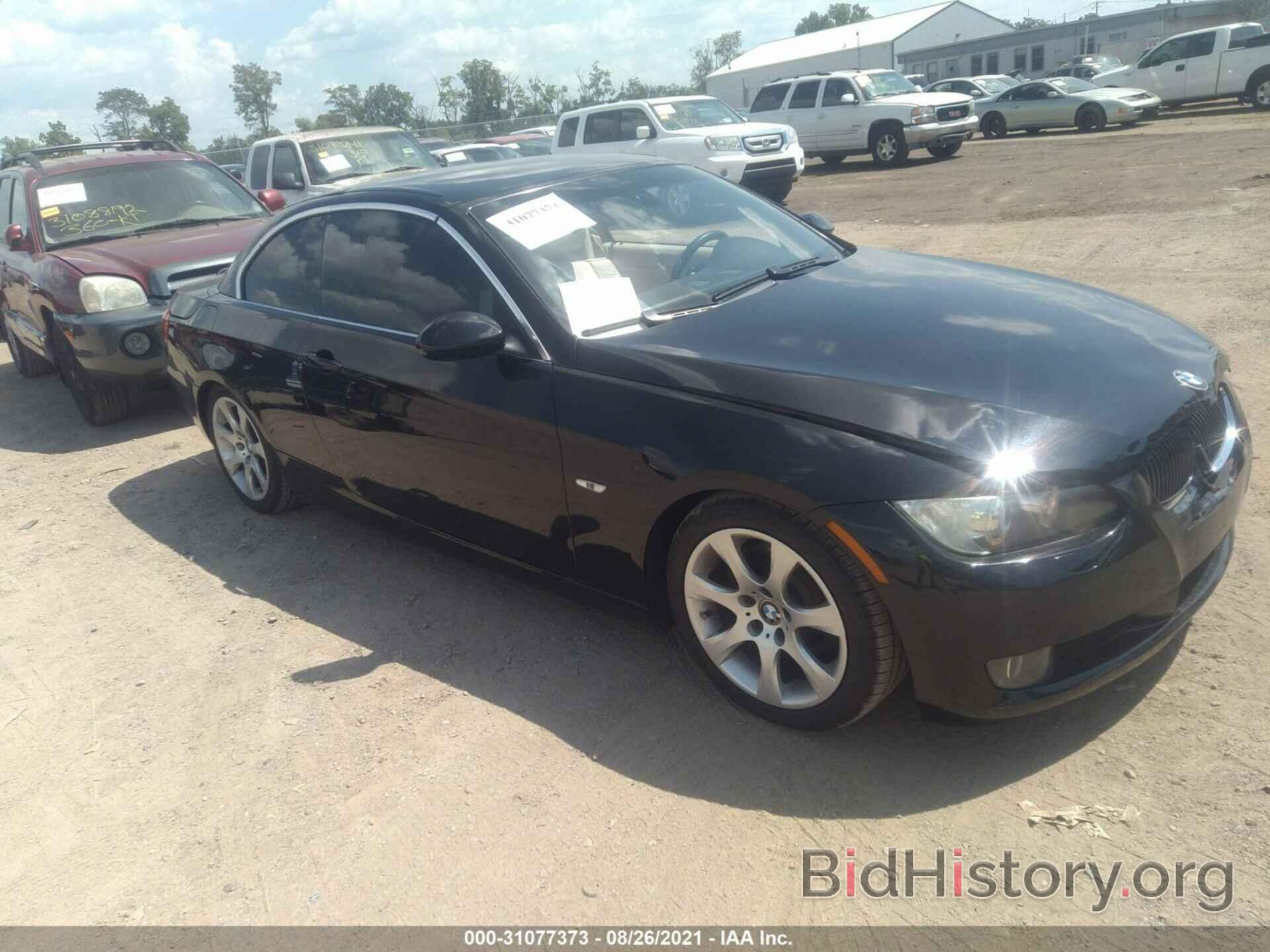 Photo WBAWR33548P150993 - BMW 3 SERIES 2008