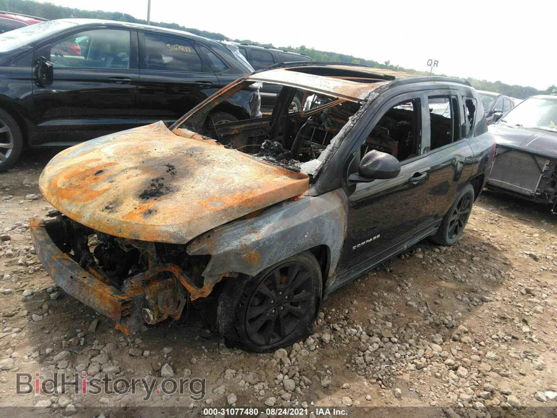 2012 JEEP COMPASS - VIN: 1C4NJCEB6CD683947 - Фото 2