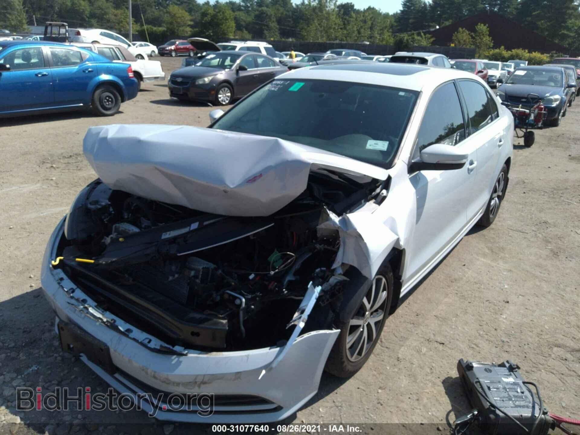 2017 VOLKSWAGEN JETTA - VIN: 3VWDB7AJ9HM307362 - Фото 2