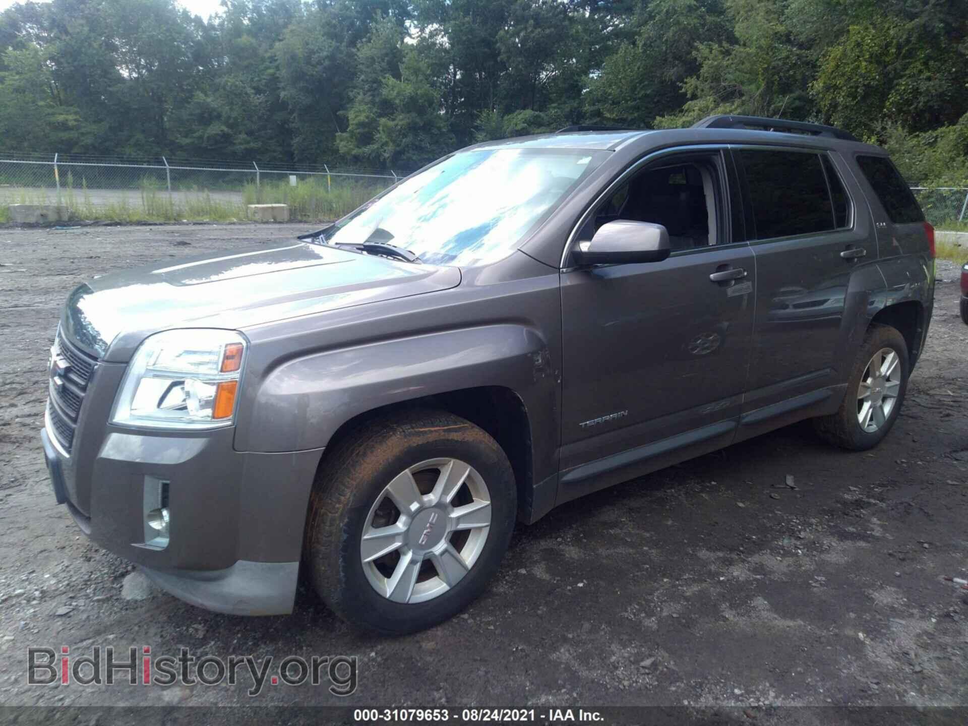 2010 GMC TERRAIN - VIN: 2CTFLEEW7A6314026 - Photo 2