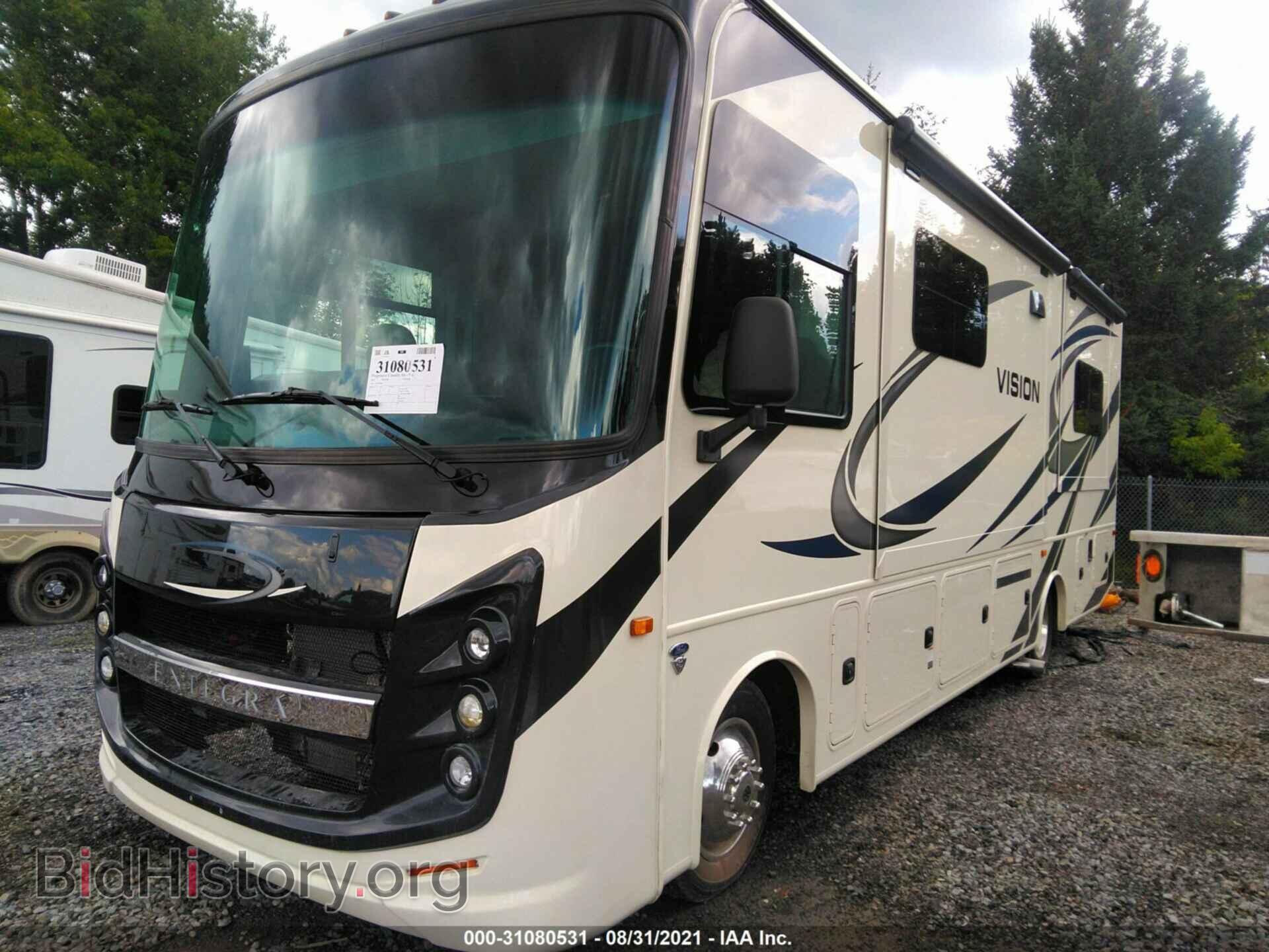 2020 FORD F53 - VIN: 1F65F5DN7L0A10894 - Photo 2
