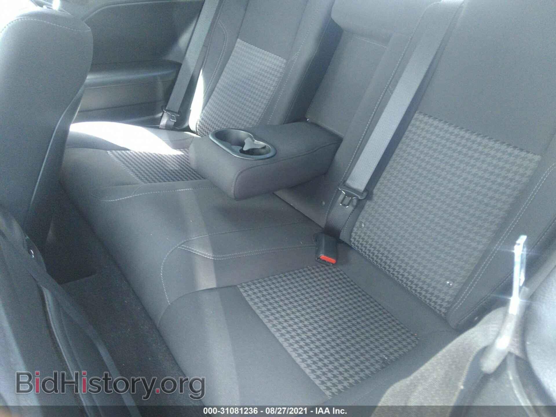 2019 DODGE CHALLENGER - VIN: 2C3CDZAG1KH596093 - Photo 8