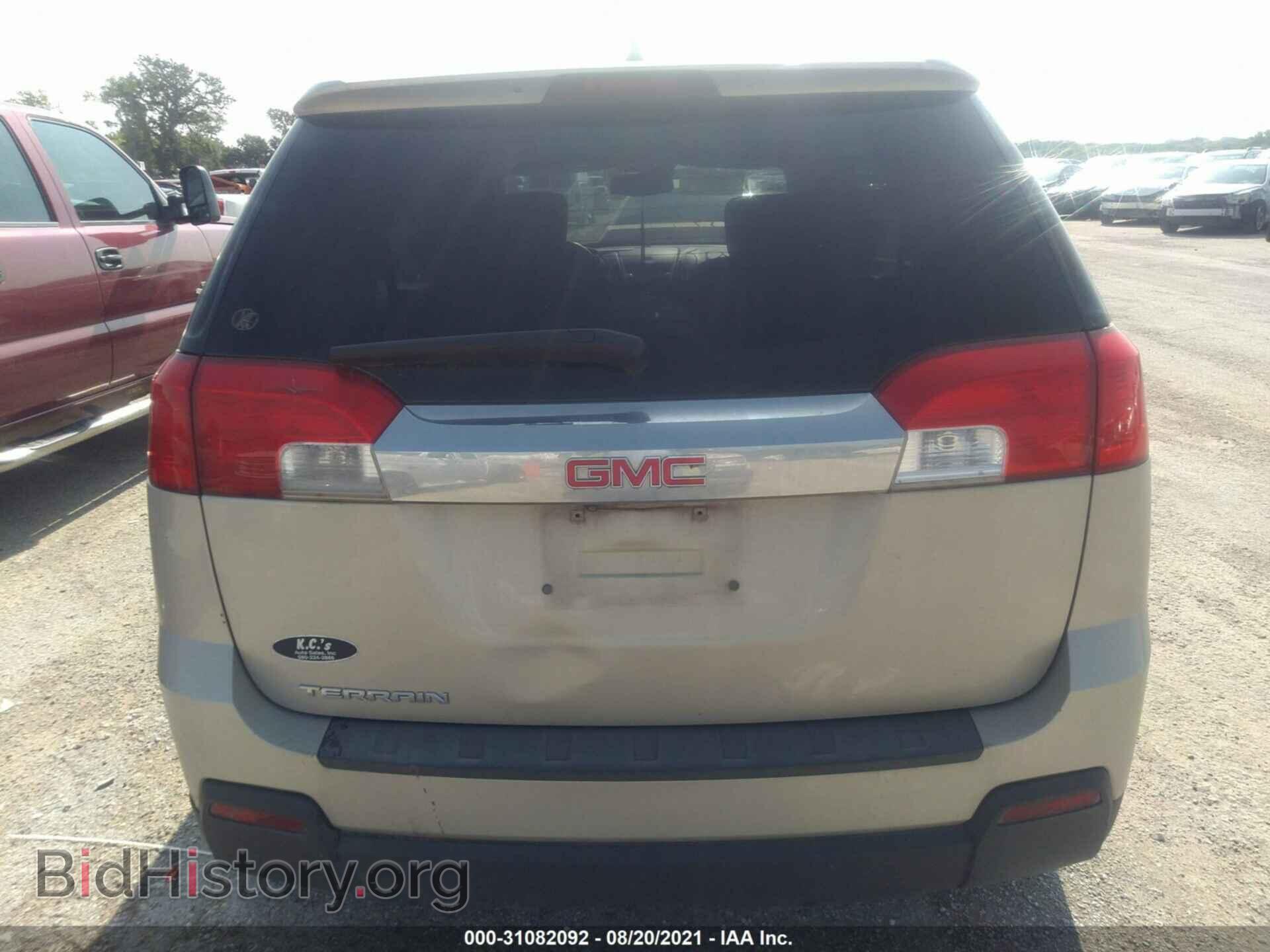 2010 GMC TERRAIN - VIN: 2CTALBEW3A6357870 - Photo 6