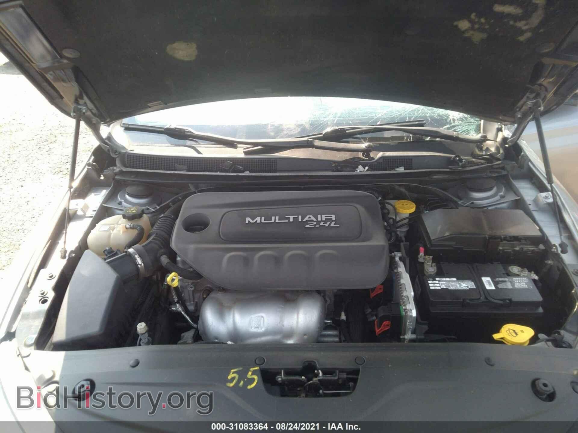 2015 CHRYSLER 200 - VIN: 1C3CCCAB7FN654709 - Фото 10