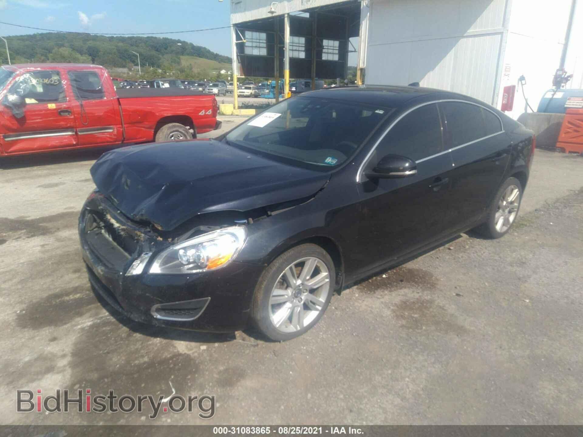 2012 VOLVO S60 - VIN: YV1902FH0C2130105 - Фото 2