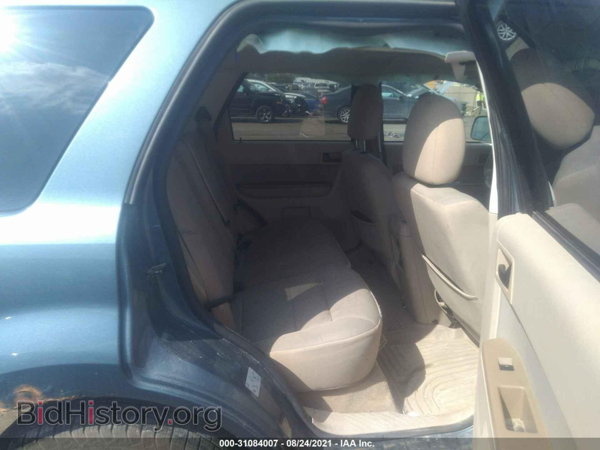 2011 FORD ESCAPE - VIN: 1FMCU9DG7BKA90408 - Фото 8