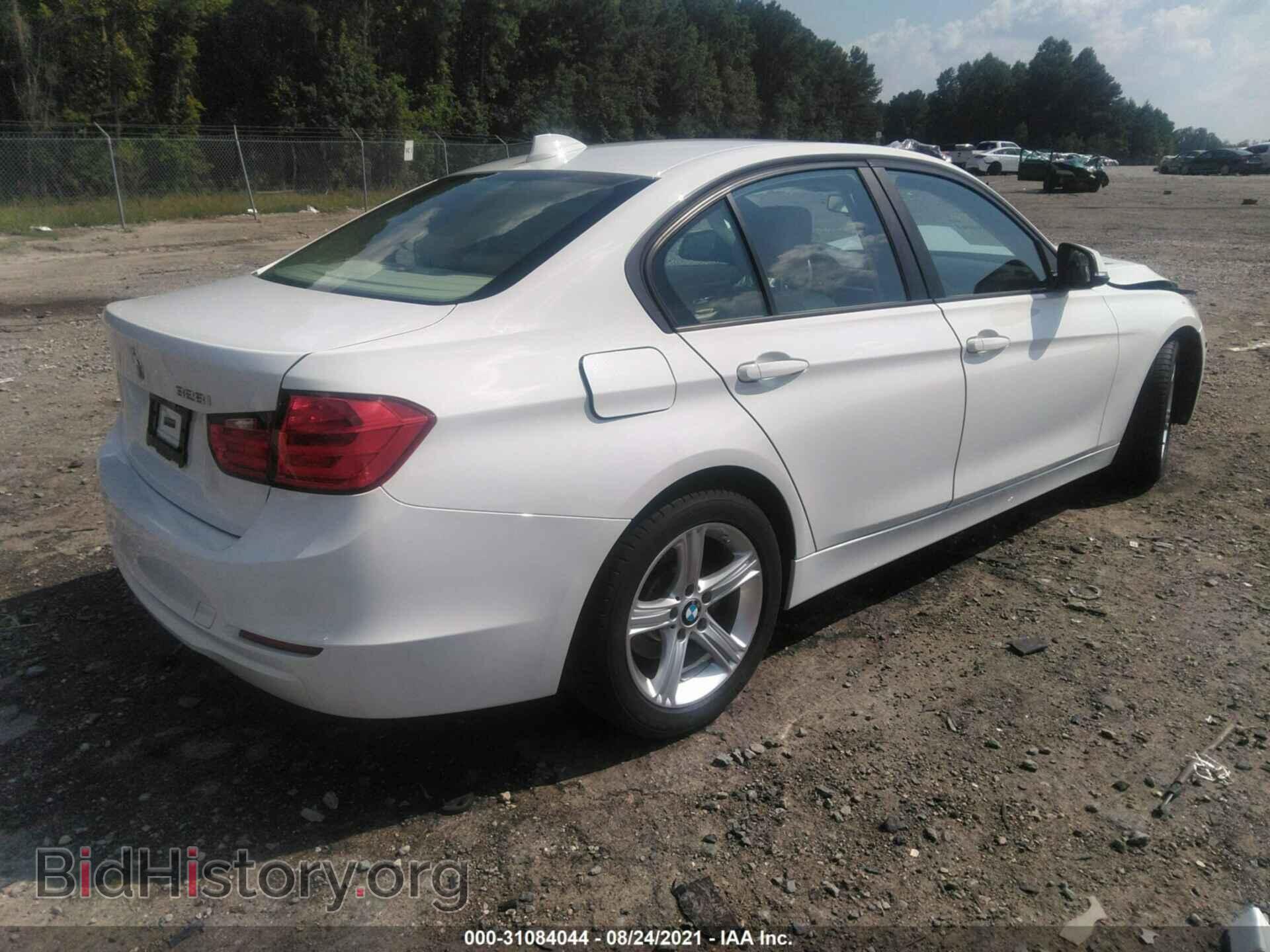 2015 BMW 3 SERIES - VIN: WBA3A5G55FNS84582 - Фото 4
