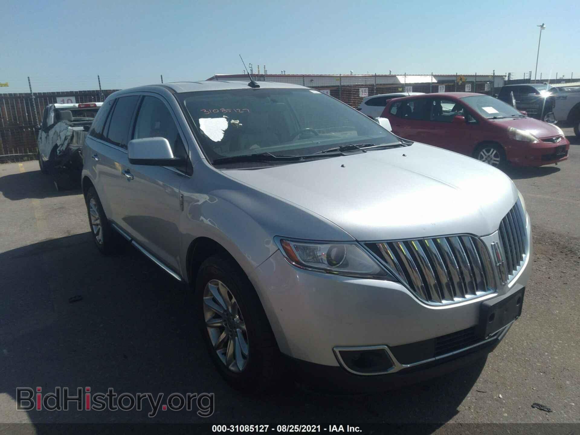 Фотография 2LMDJ8JK8BBJ11149 - LINCOLN MKX 2011