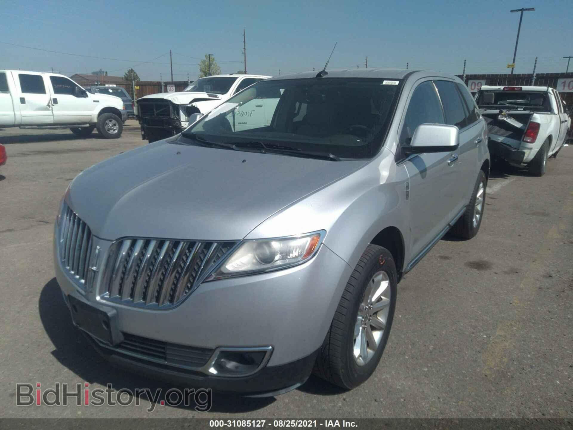 2011 LINCOLN MKX - VIN: 2LMDJ8JK8BBJ11149 - Фото 2