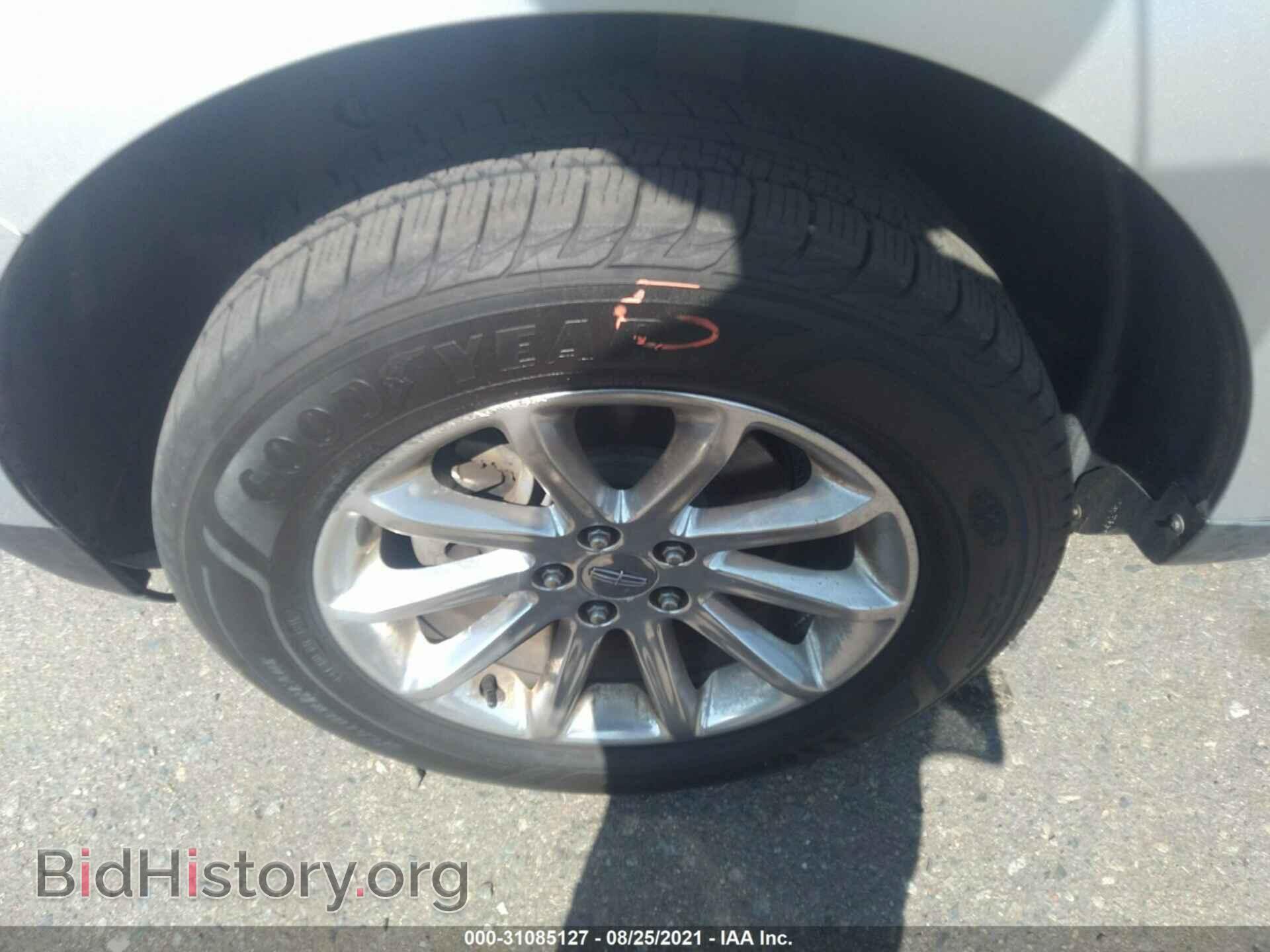 2011 LINCOLN MKX - VIN: 2LMDJ8JK8BBJ11149 - Фото 12