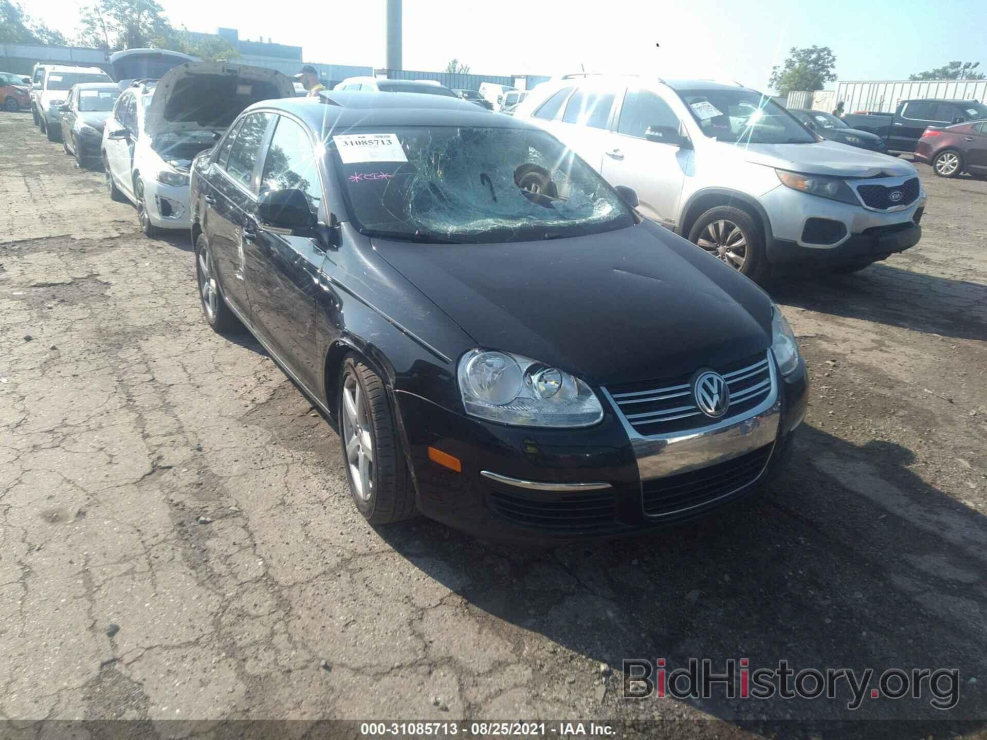 Photo 3VWRZ7AJ4AM183203 - VOLKSWAGEN JETTA SEDAN 2010