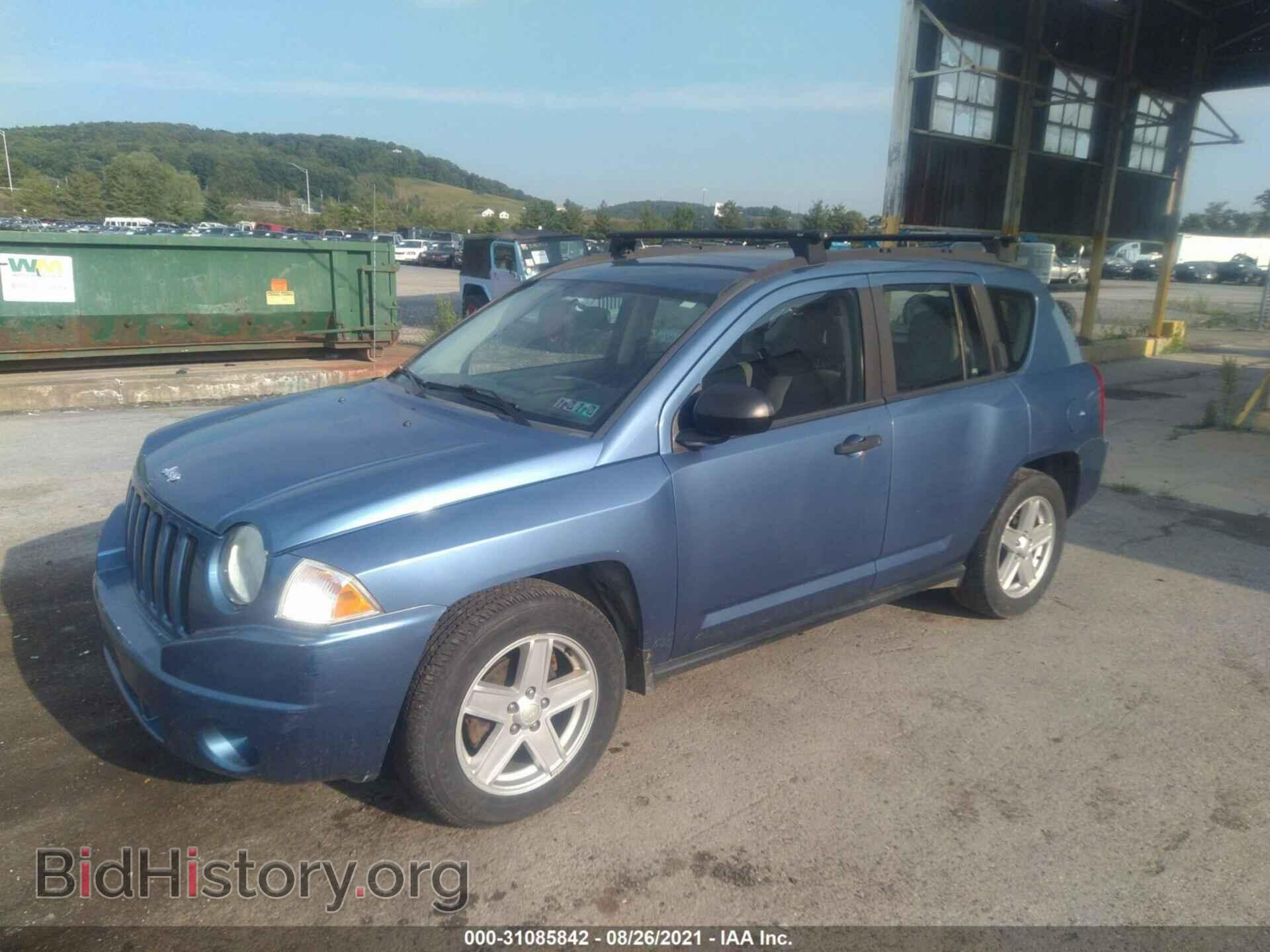 2007 JEEP COMPASS - VIN: 1J8FF47W57D130197 - Фото 2
