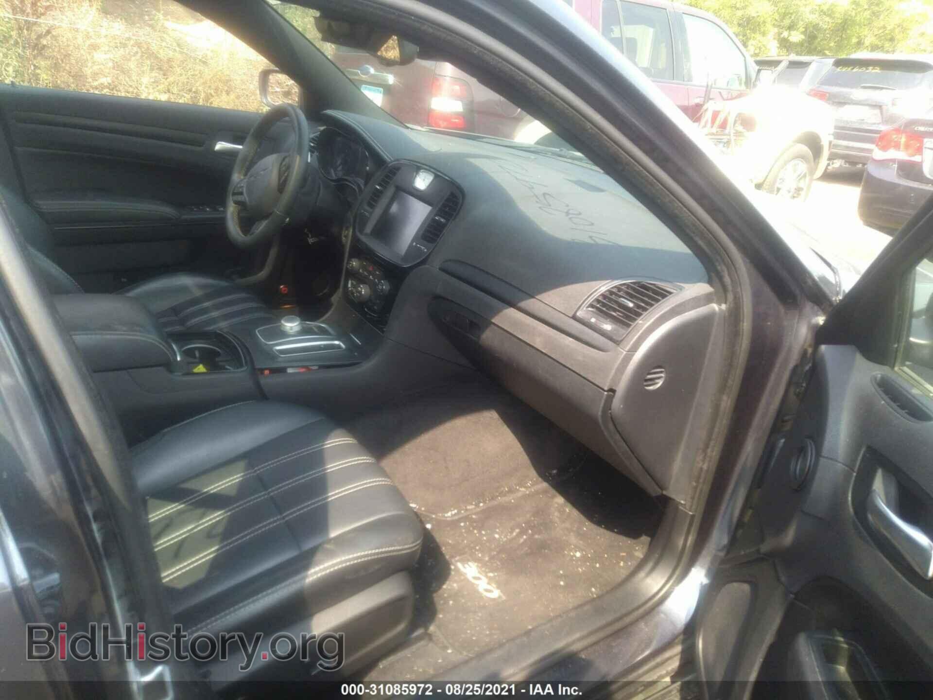 2016 CHRYSLER 300 - VIN: 2C3CCAGG4GH148059 - Фото 5