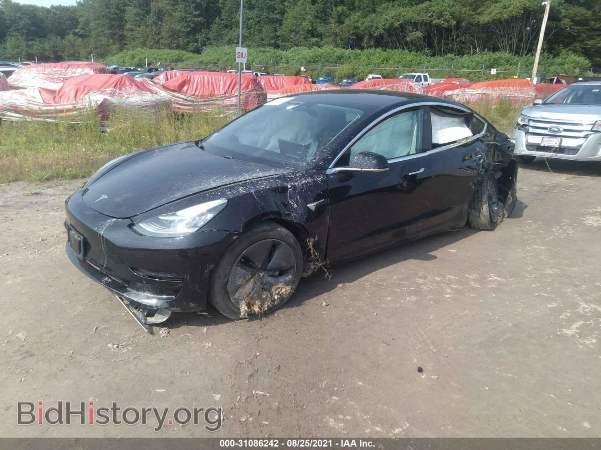 2018 TESLA MODEL 3 - VIN: 5YJ3E1EA2JF057812 - Photo 2