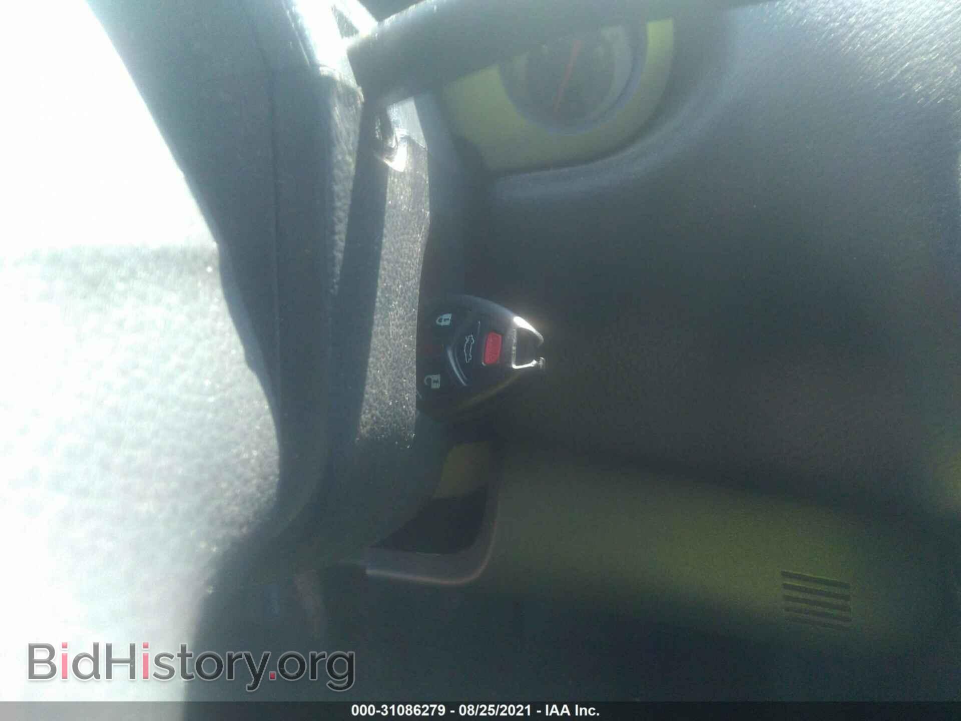 2008 MITSUBISHI ECLIPSE - VIN: 4A3AL25FX8E014682 - Photo 11