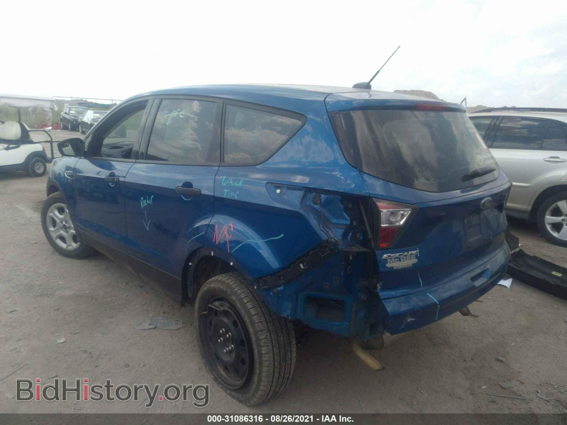 2017 FORD ESCAPE - VIN: 1FMCU0F70HUB01786 - Фото 3