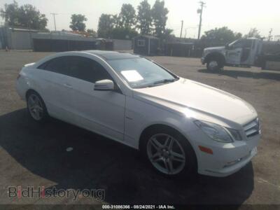 2012 Mercedes-Benz E-CLASS E 350, белый — VIN WDDKJ5KB6CF166435, IAAI