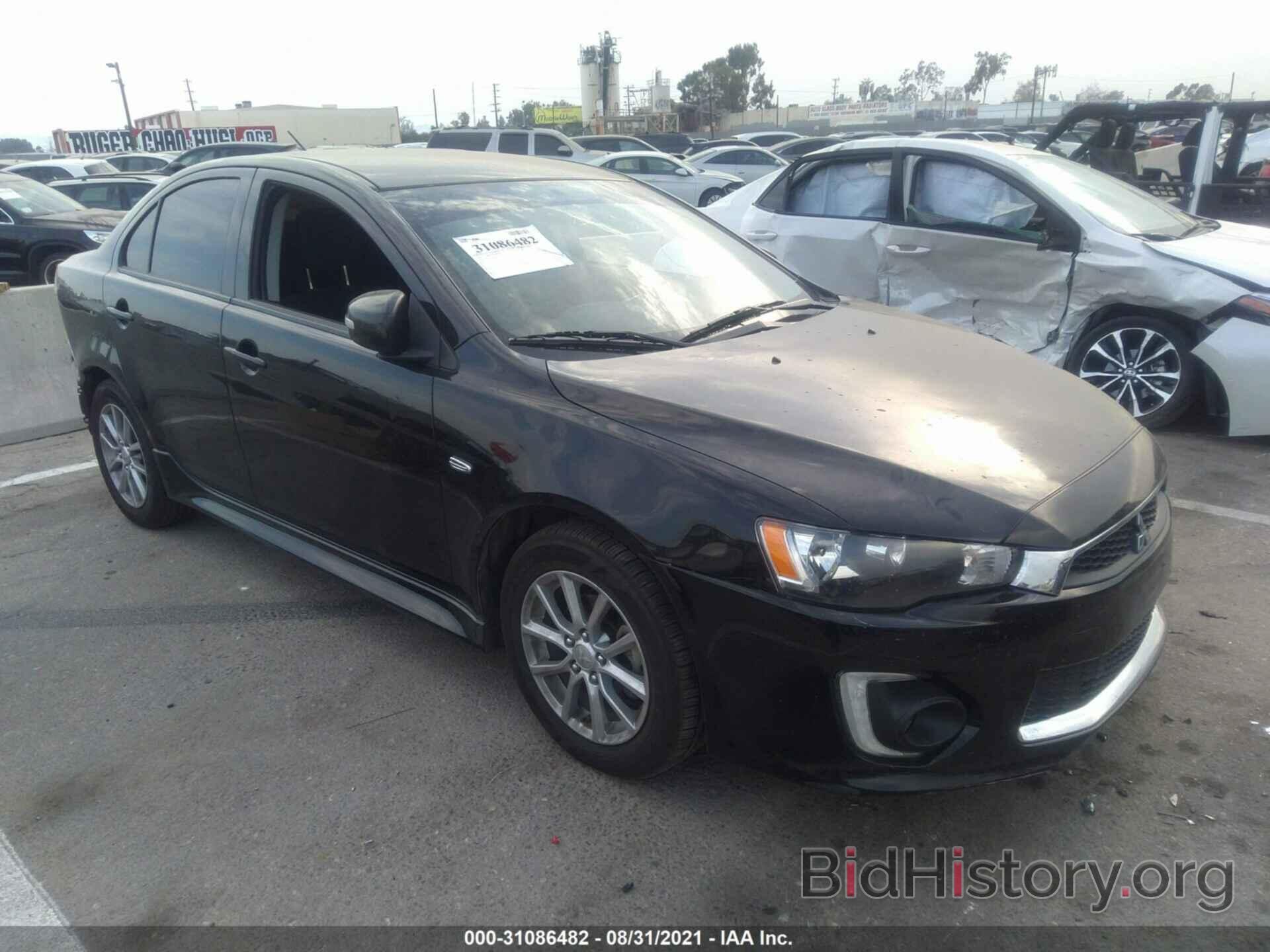 Photo JA32U2FU0GU004232 - MITSUBISHI LANCER 2016