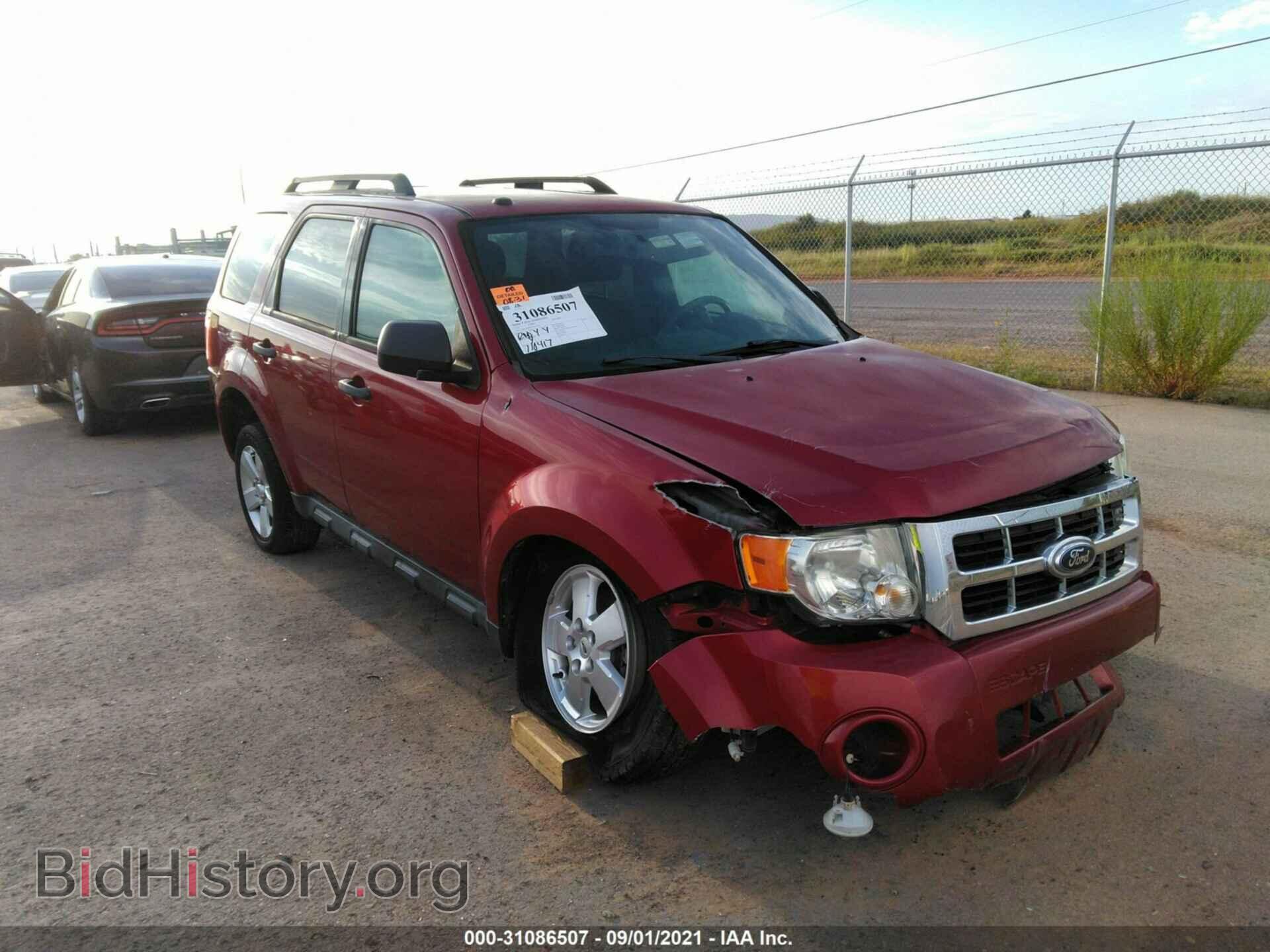 Photo 1FMCU0DG2CKA77935 - FORD ESCAPE 2012