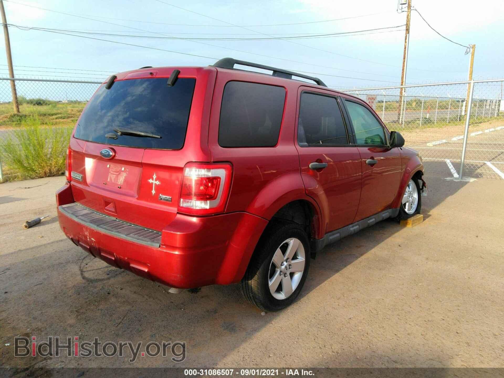 2012 FORD ESCAPE - VIN: 1FMCU0DG2CKA77935 - Фото 4