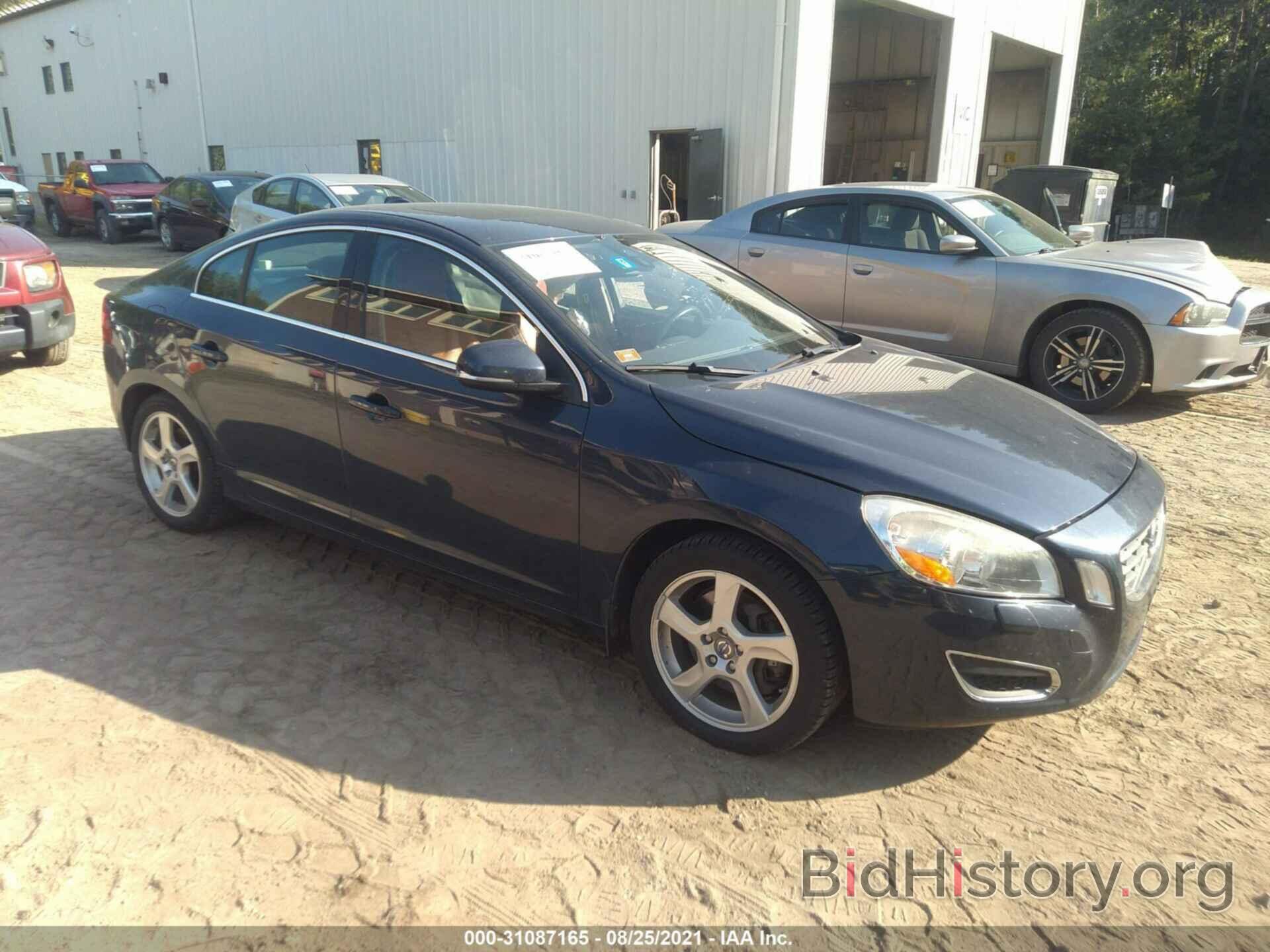 Photo YV1622FS4C2110979 - VOLVO S60 2012