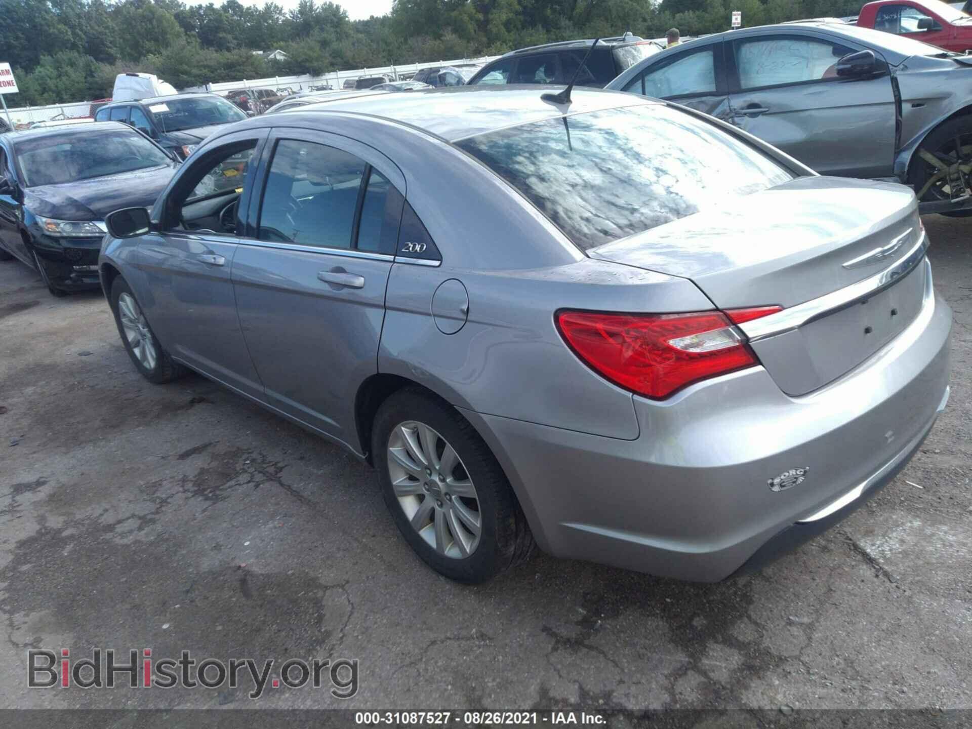 2013 CHRYSLER 200 - VIN: 1C3CCBBB1DN550190 - Photo 3
