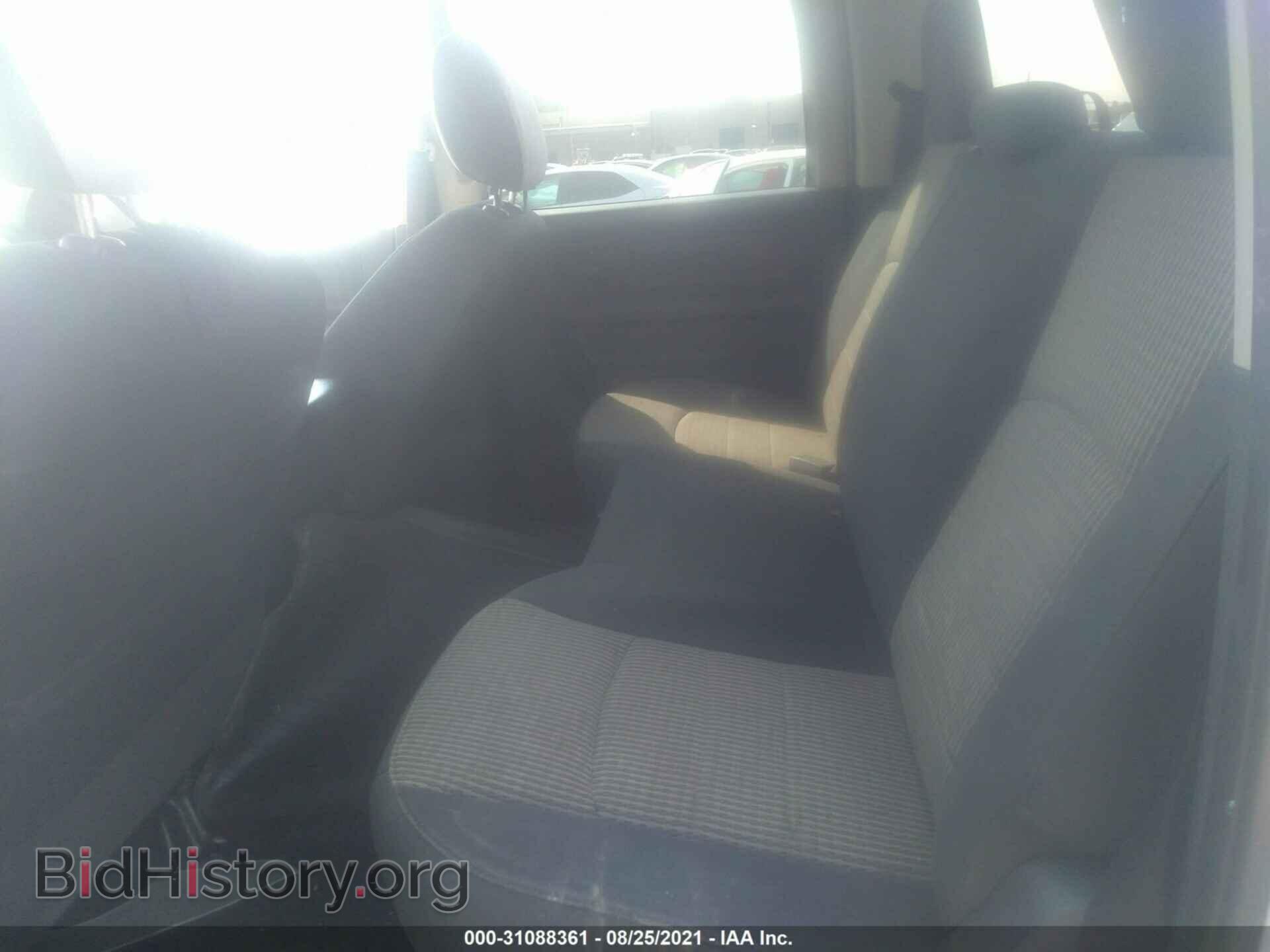 2011 RAM 1500 - VIN: 1D7RV1CP0BS683810 - Photo 8
