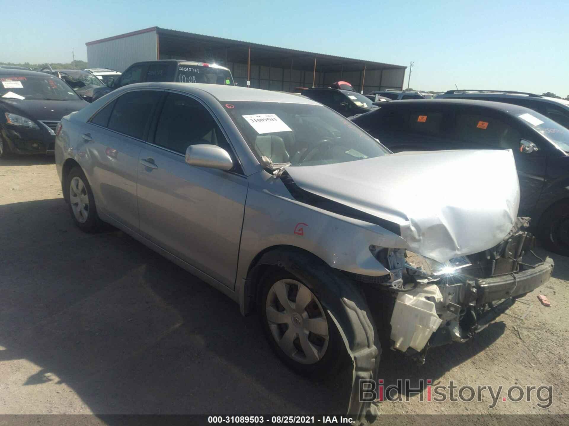 Photo 4T4BE46K27R009037 - TOYOTA CAMRY 2007