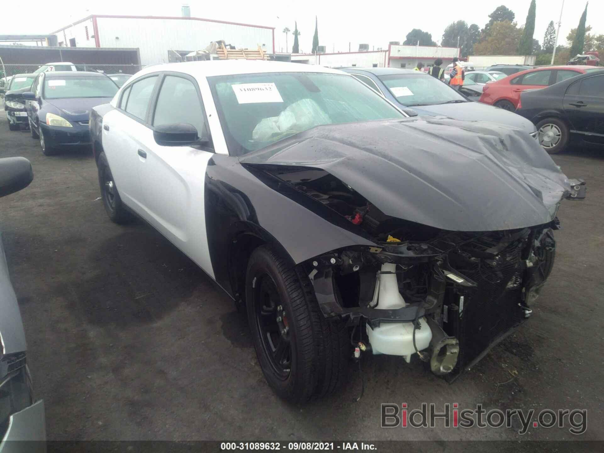 Photo 2C3CDXAT7KH567912 - DODGE CHARGER 2019