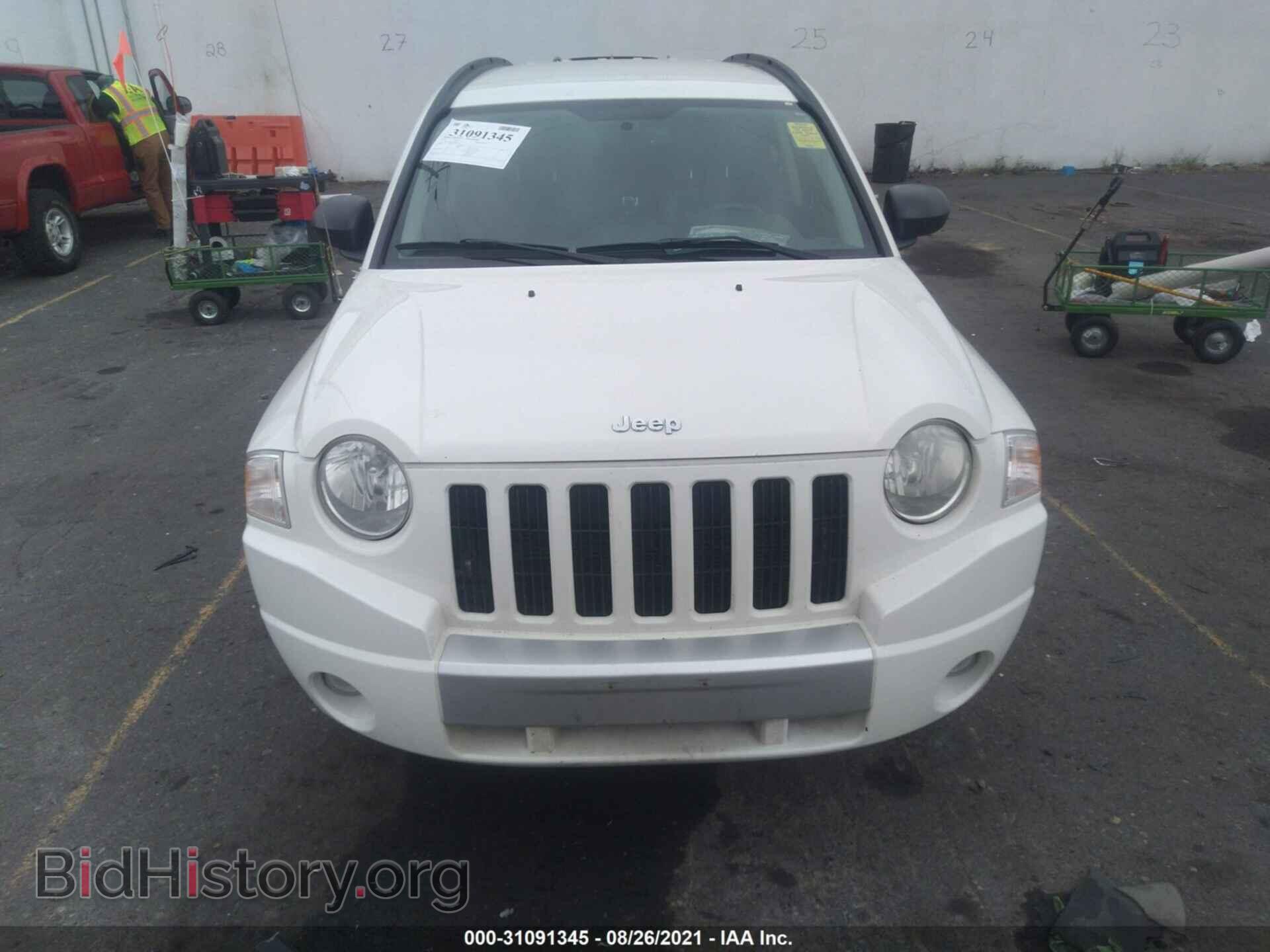 2010 JEEP COMPASS - VIN: 1J4NT5FB5AD538121 - Фото 6