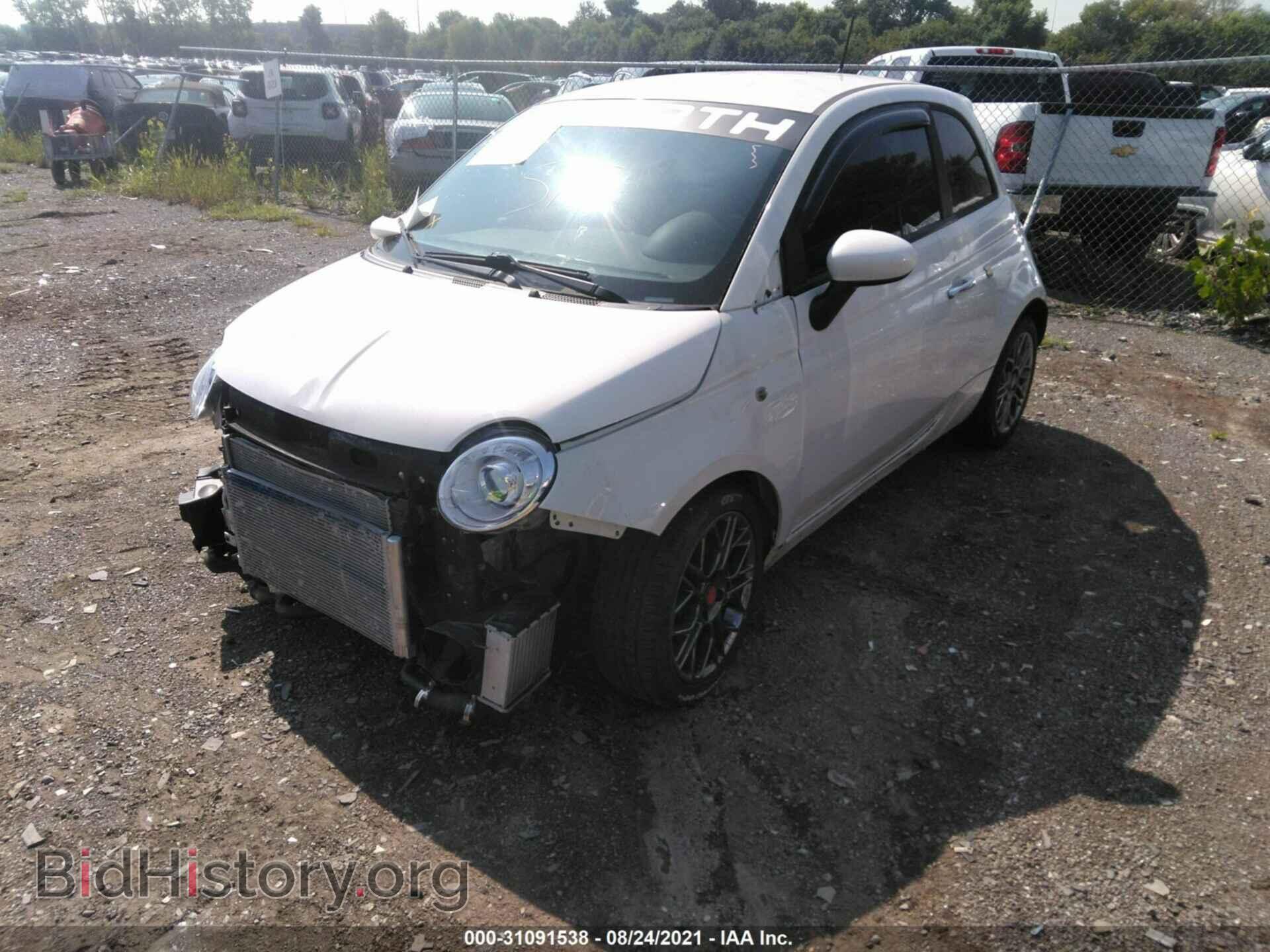 2015 FIAT 500 - VIN: 3C3CFFFH2FT501581 - Фото 2